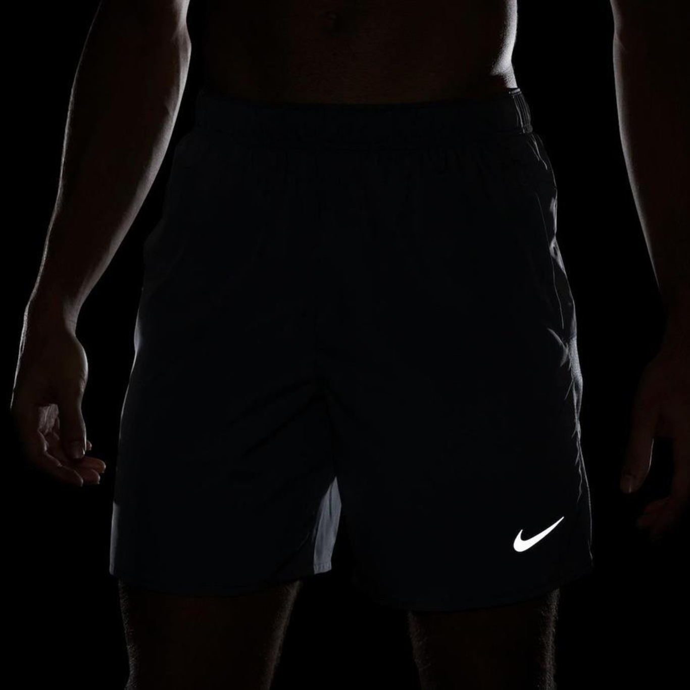 Shorts Nike Dri-FIT Challenger - Masculino em Promoção