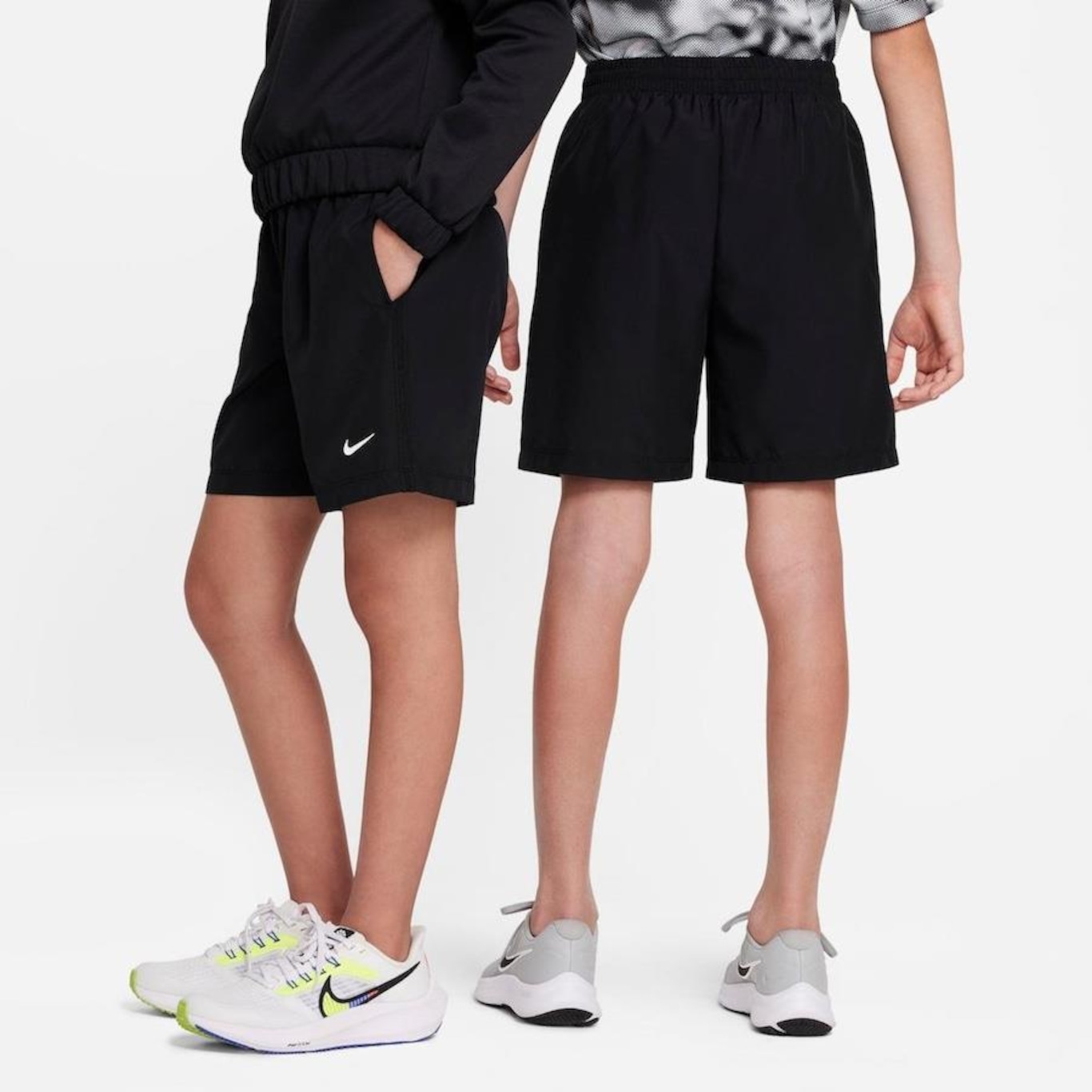 Shorts Nike Dri-FIT Multi+ - Infantil - Foto 2