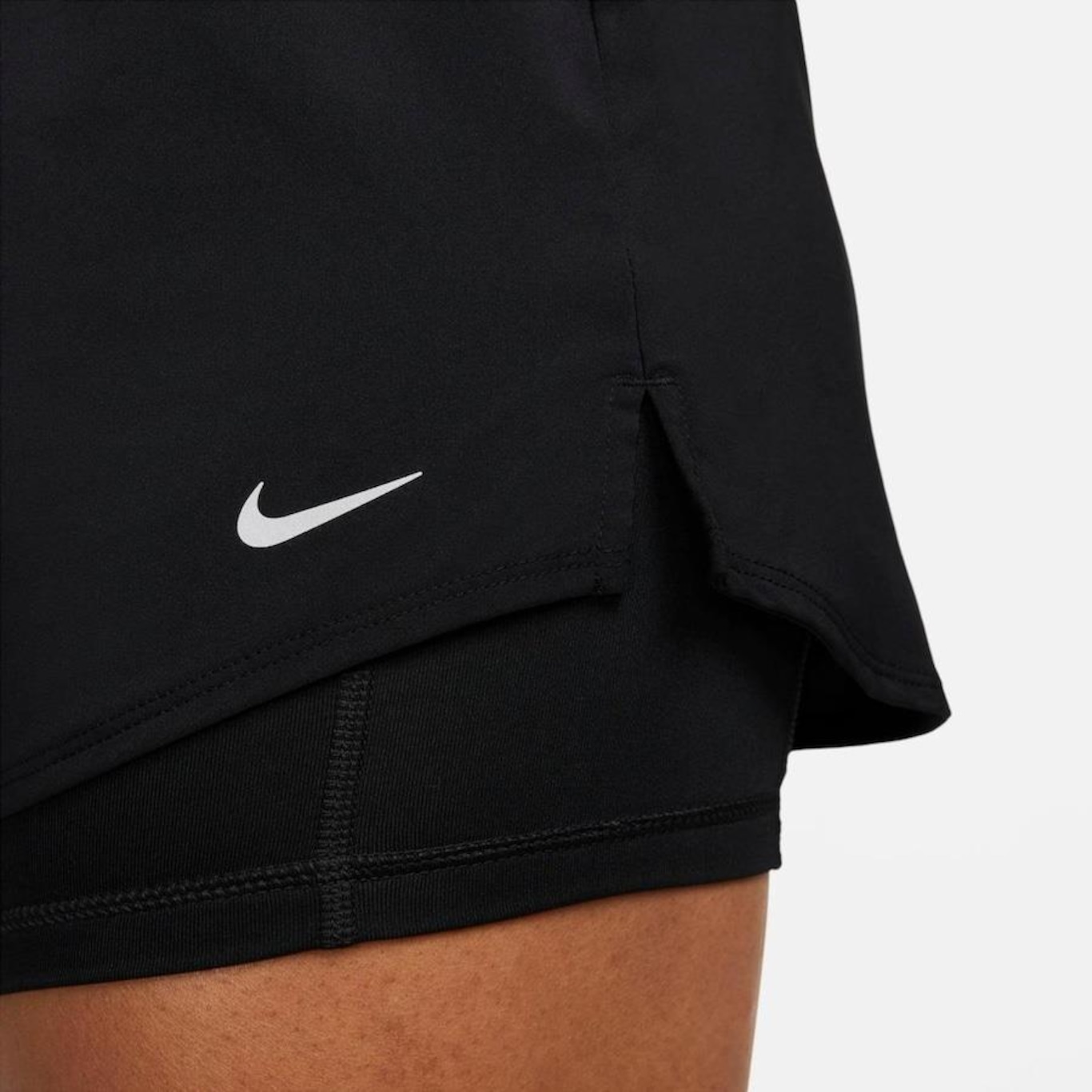 Shorts Nike Sportswear Essential 2 In 1 - Feminino - Foto 4