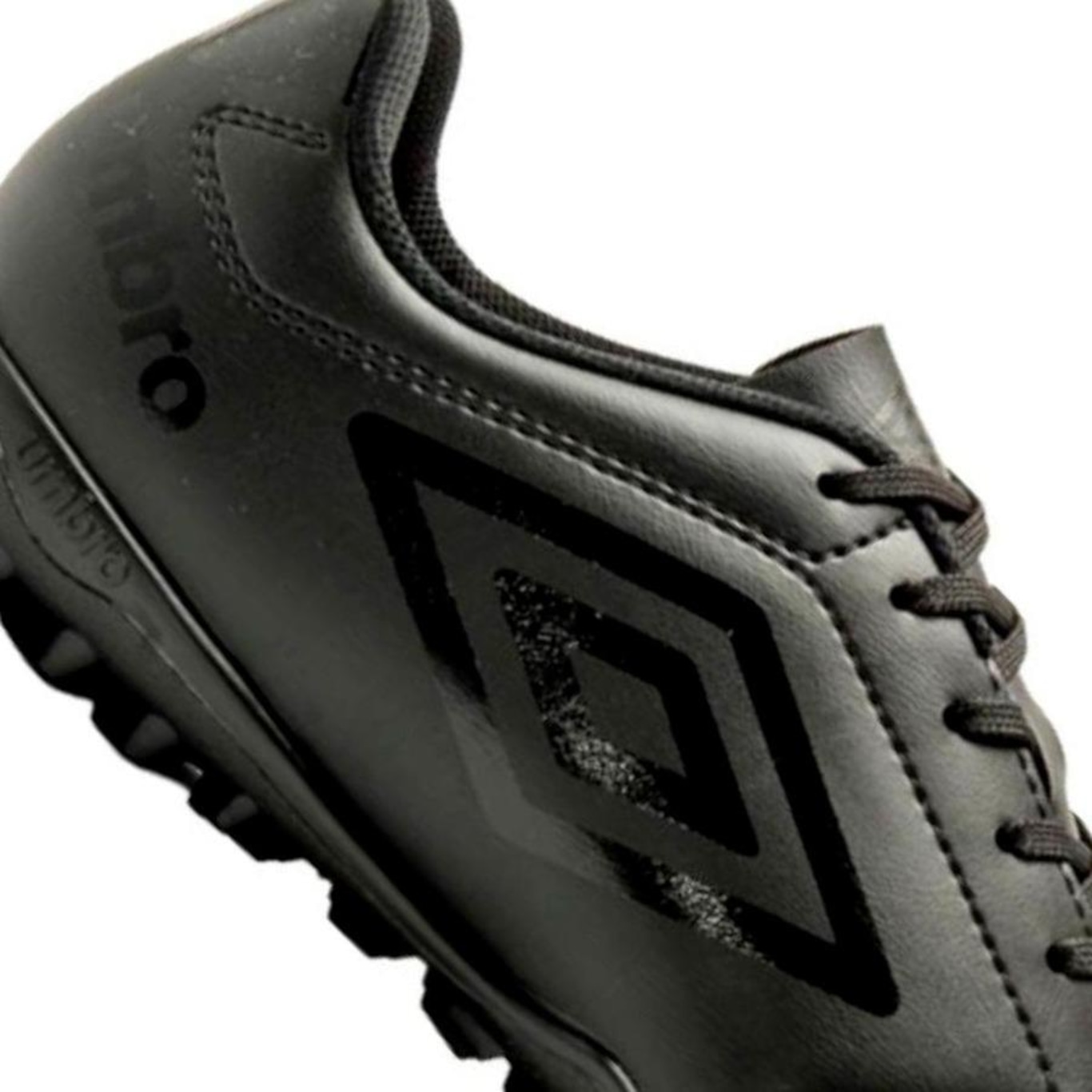 Chuteira Society Umbro Class TF - Adulto - Foto 4