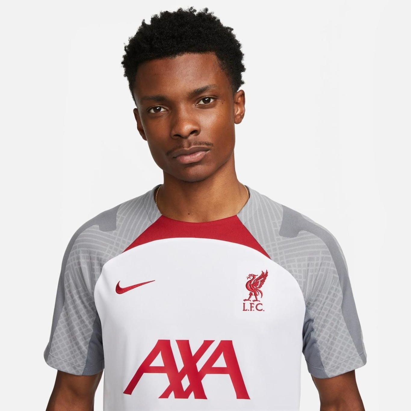 Camiseta Liverpool Nike Strike - Masculina - Foto 3