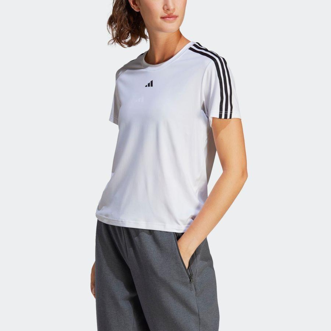 Camiseta Feminina adidas Manga Curta Essentials 3 Listras - Foto 5