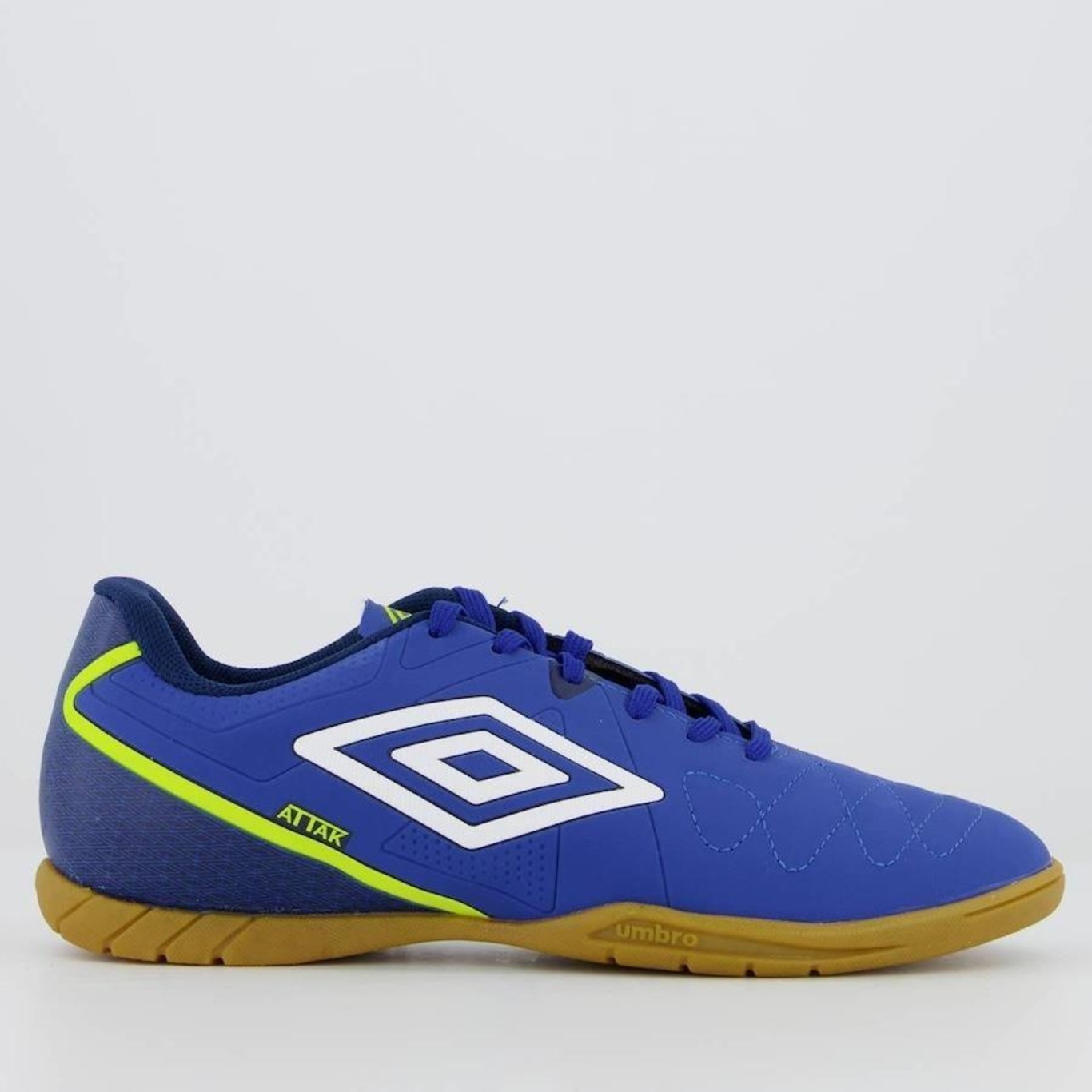 Chuteira Futsal Umbro Attak Eternal - Adulto - Foto 1