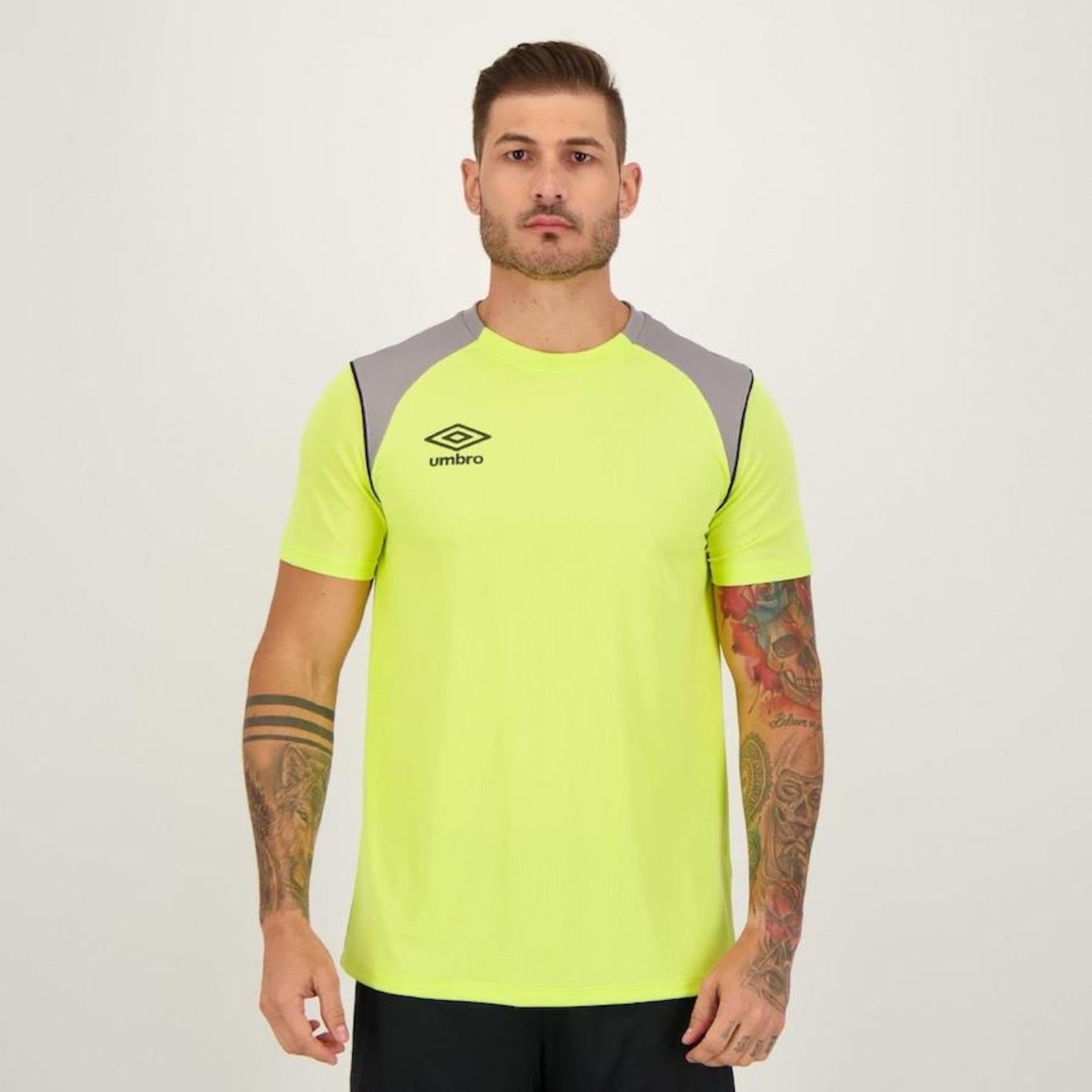 Camiseta Umbro Color Pipe - Masculina - Foto 1