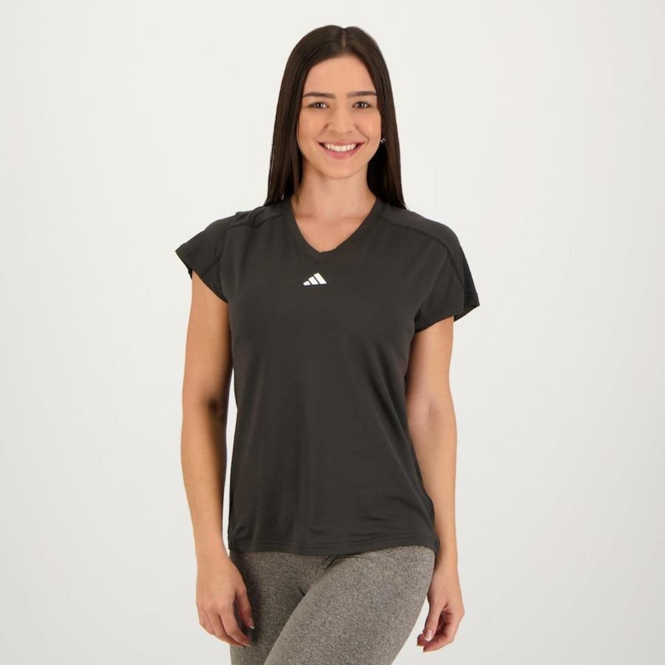 Camiseta adidas Essentials Minimal - Feminina - Foto 1