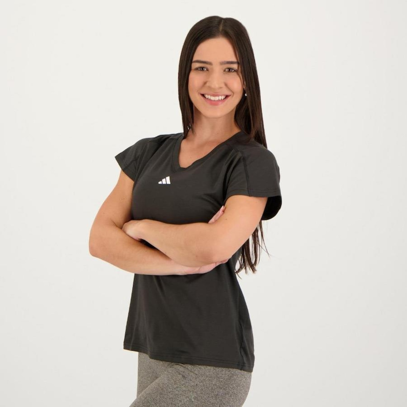 Camiseta adidas Essentials Minimal - Feminina - Foto 2