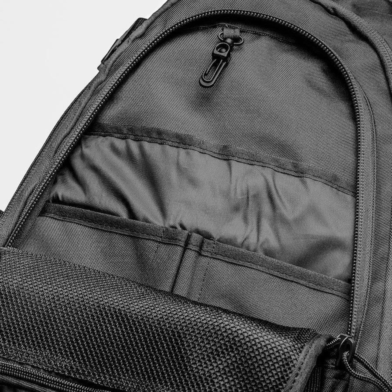 Mochila Invictus Legend Multicam - 35 Litros - Foto 3