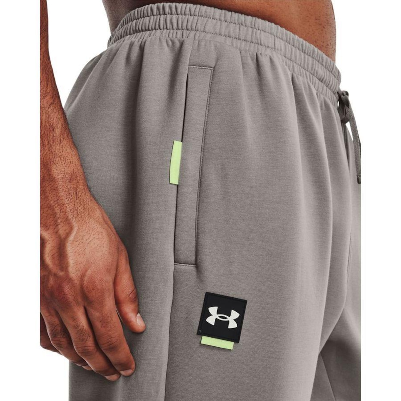 Calça Jogger Under Armour Summit Knit - Masculina em Promoção