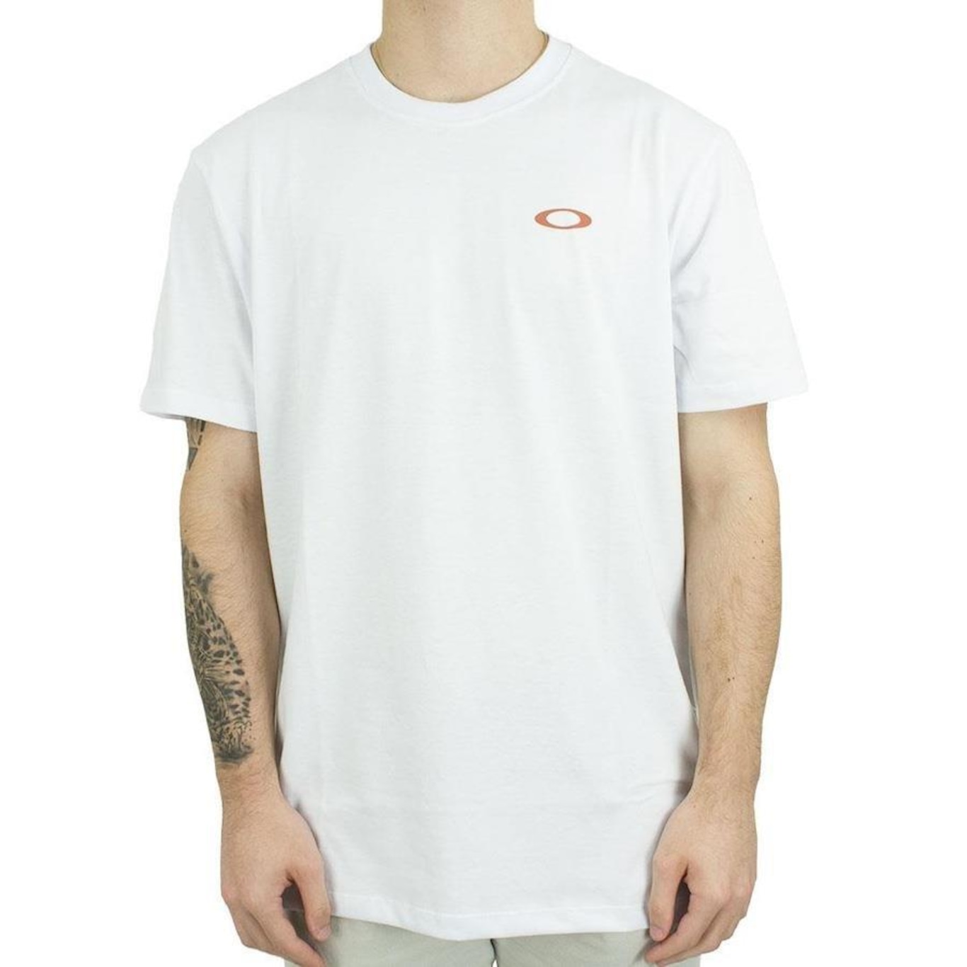 Camiseta Oakley Essential - Branca