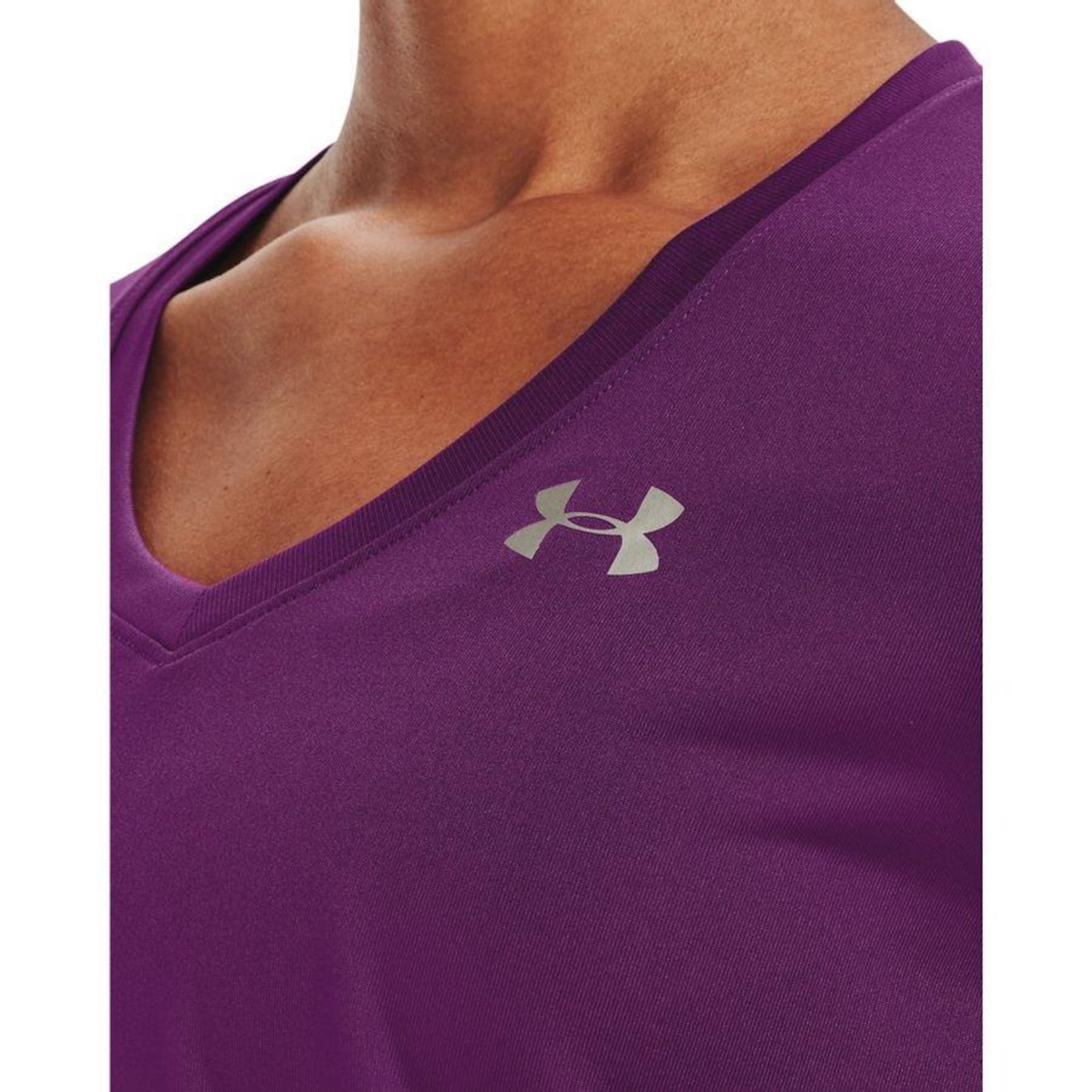 Camiseta Under Armour Tech Short - Feminina - Foto 4