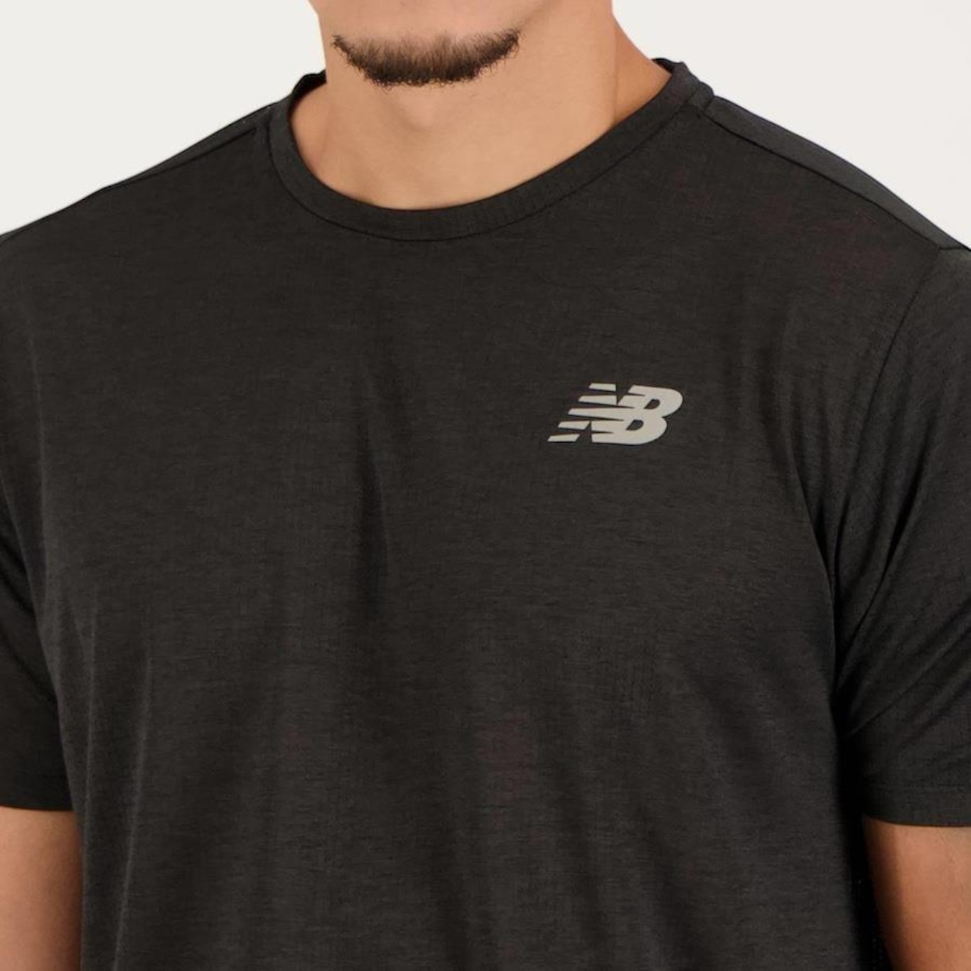 Camiseta New Balance Impact Run - Masculina - Foto 4