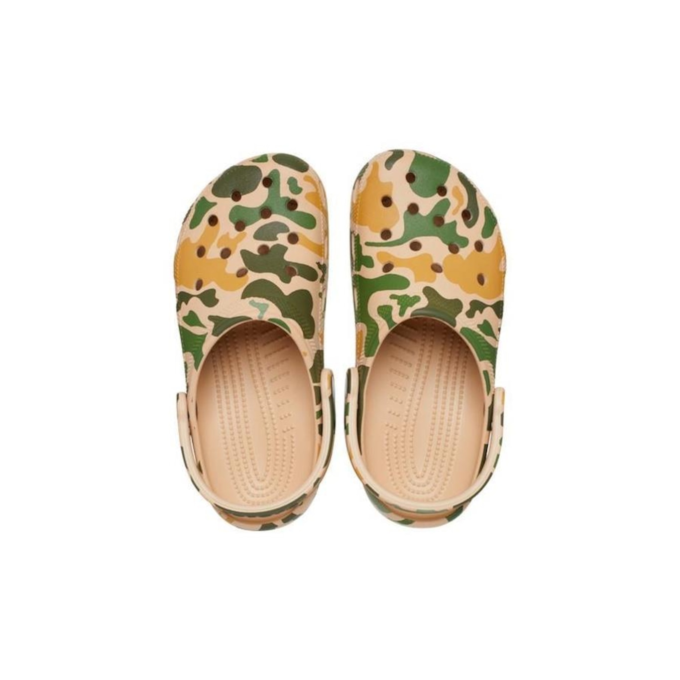 Sandália Crocs Classic Printed Camo Clog Chai/Tan - Adulto - Foto 5