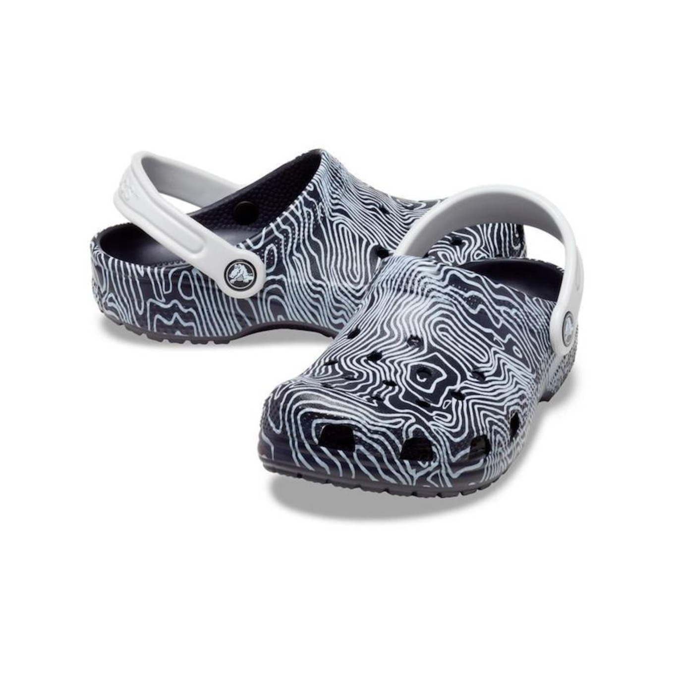 Sandália Crocs Classic Topographic Clog Deep - Infantil - Foto 3