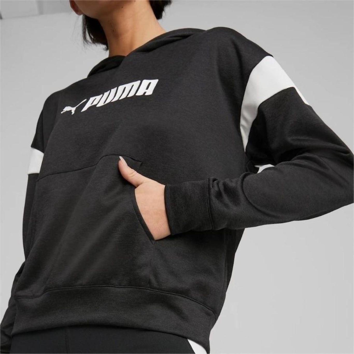 Blusão de Moletom com Capuz Puma Fit Tech Knit Hoodie - Feminino - Foto 6