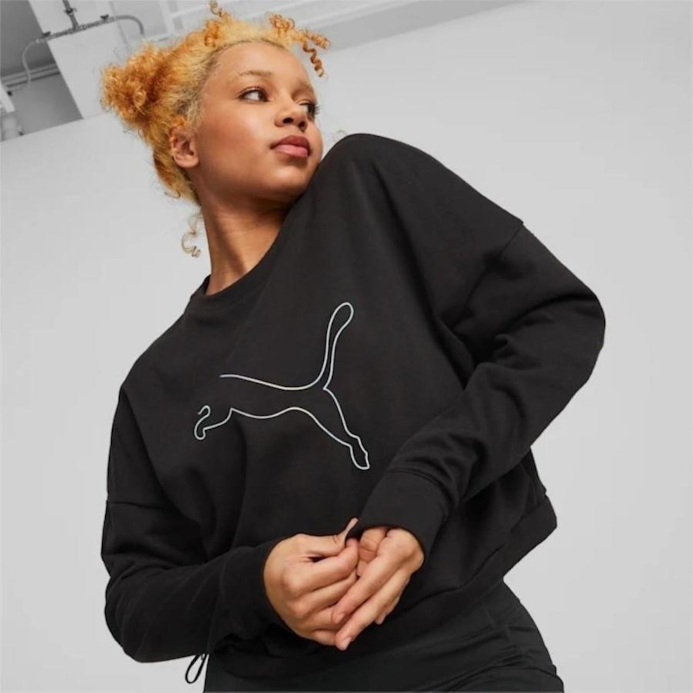 Blusão de Moletom Puma Nova Shine Pull Over - Feminino - Foto 2