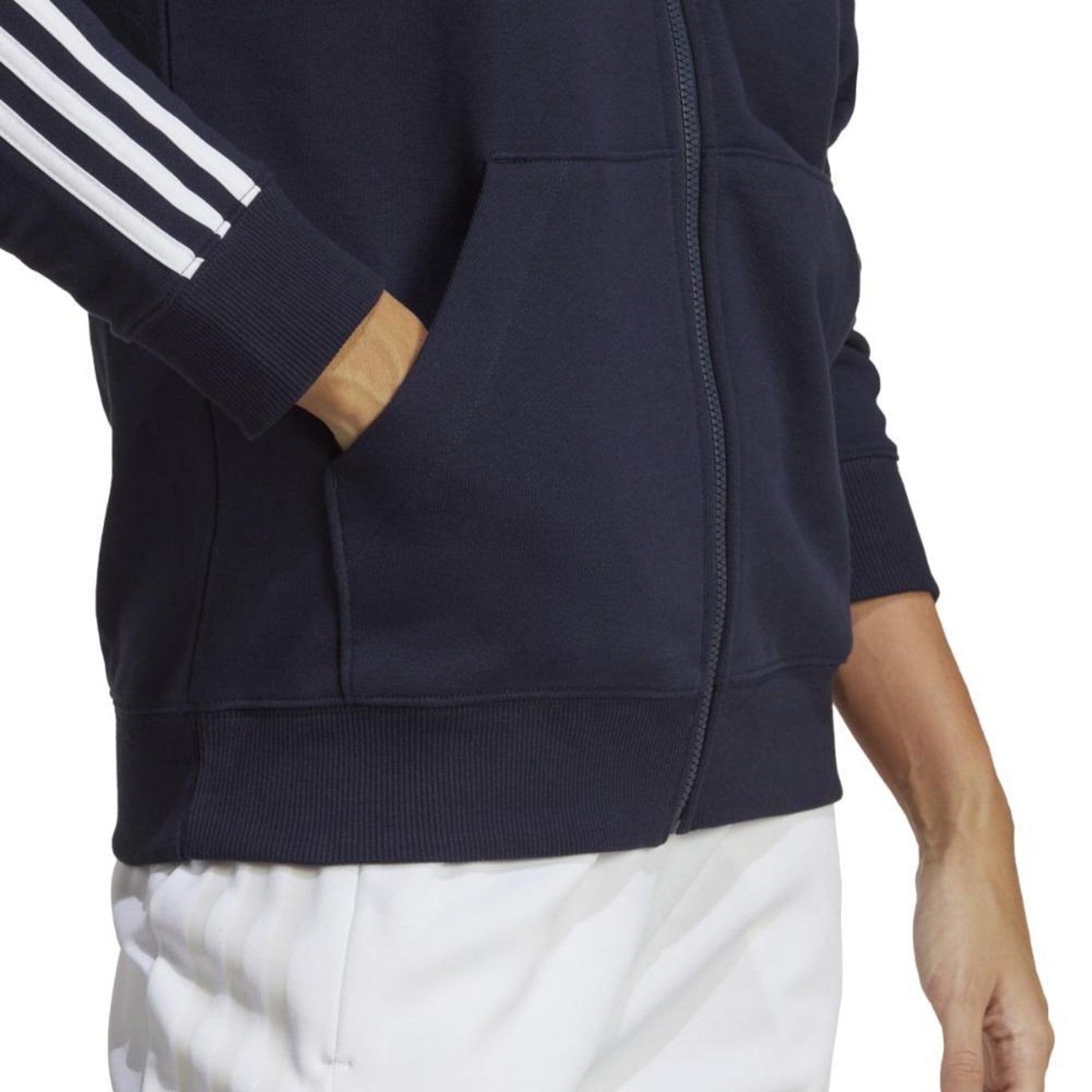 Jaqueta de Moletom com Capuz adidas Regular Essentials 3-Stripes - Feminino - Foto 5