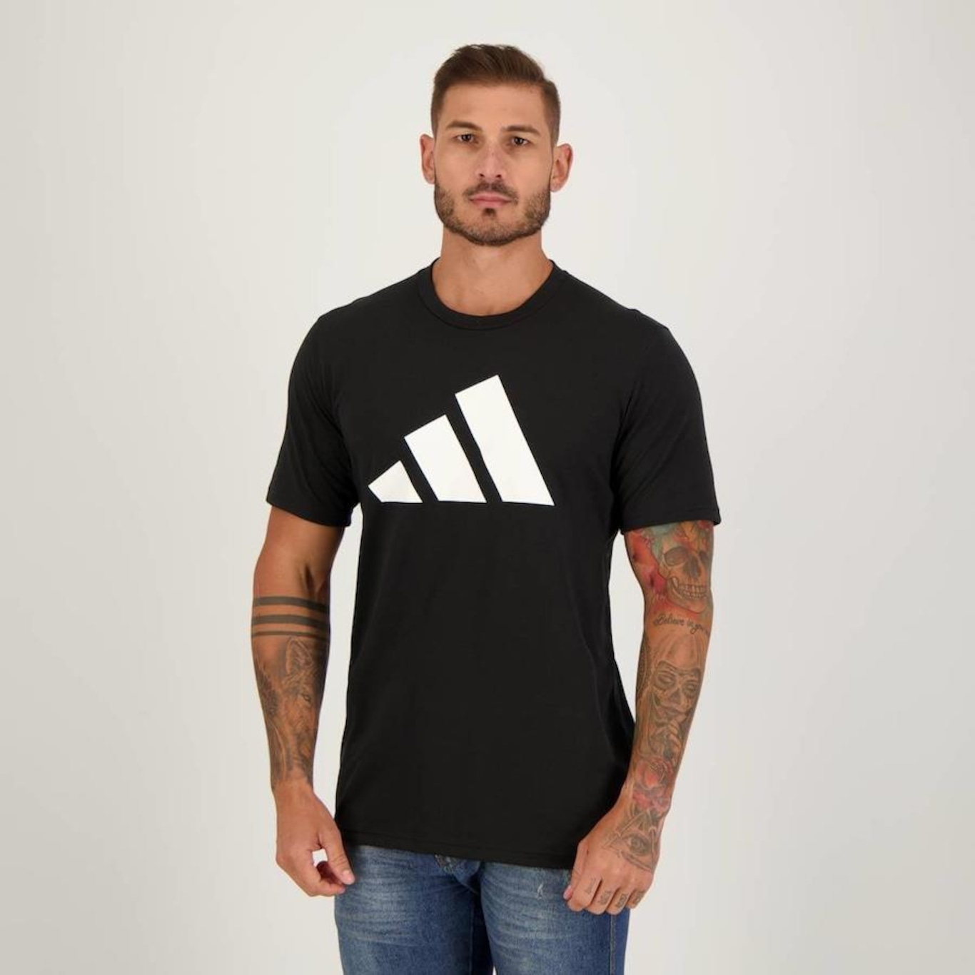 Camiseta adidas Essentials Logo - Masculina - Foto 5