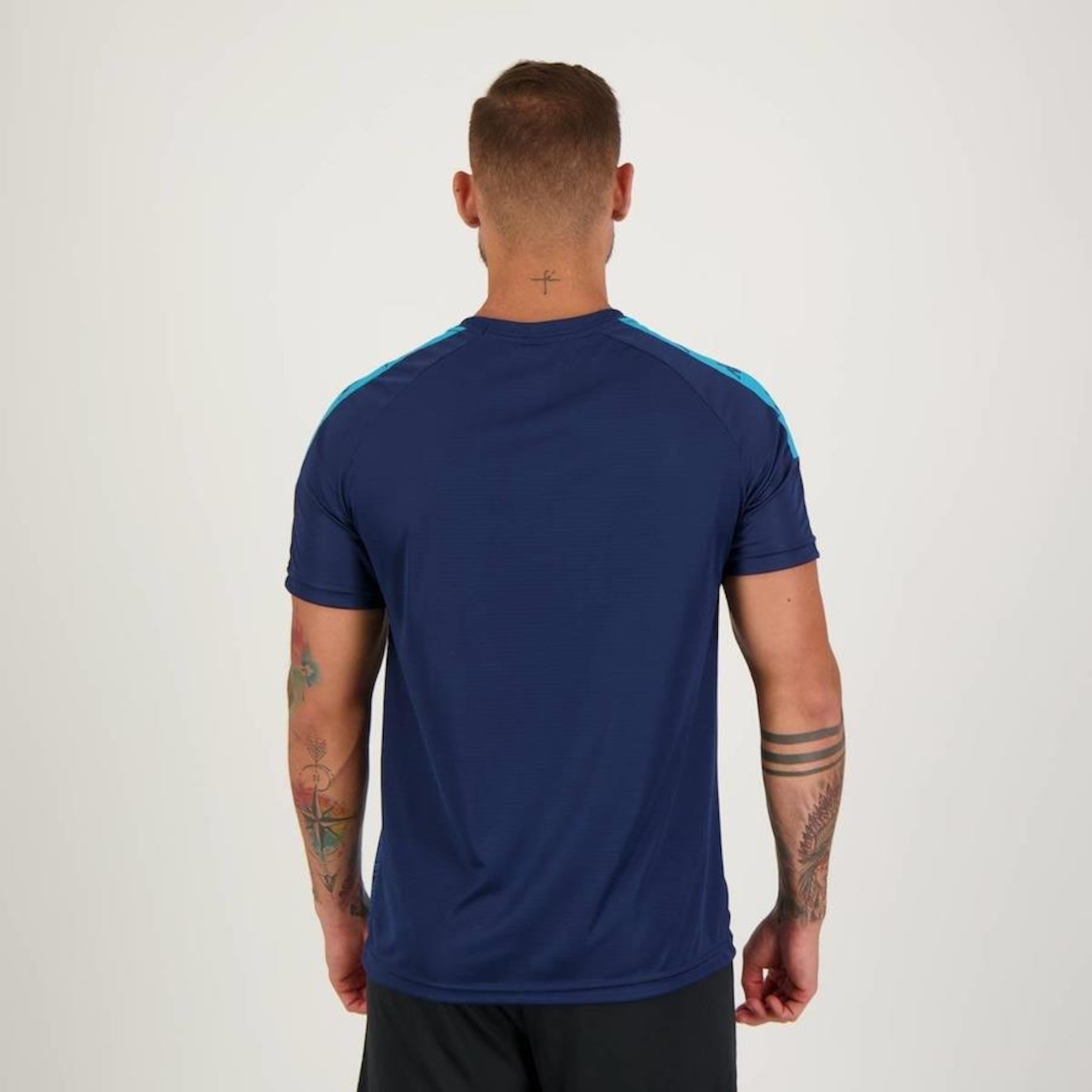 Camiseta Fourstar Clothing Athletic Preta Azul