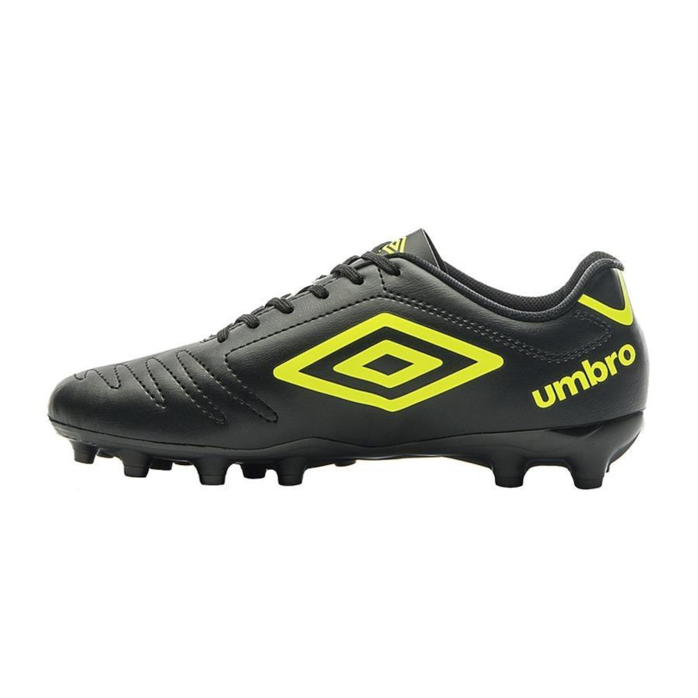 Chuteira de Campo Umbro Class + Par de Meias - Adulto - Foto 5