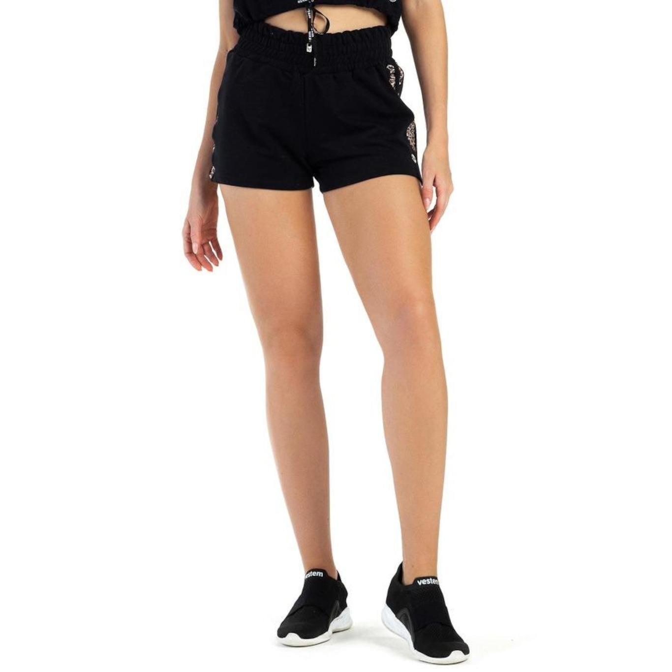 Shorts Vestem Kalifa - Feminino - Foto 1