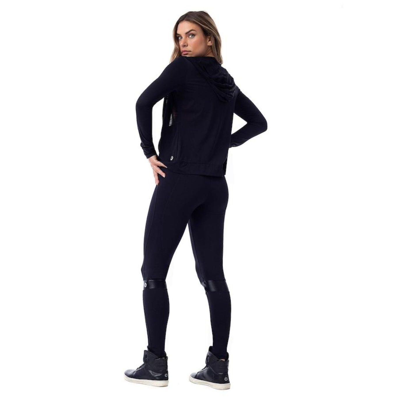 Jaqueta com Capuz Vestem Dry Fit Minimal Chic - Feminina - Foto 4