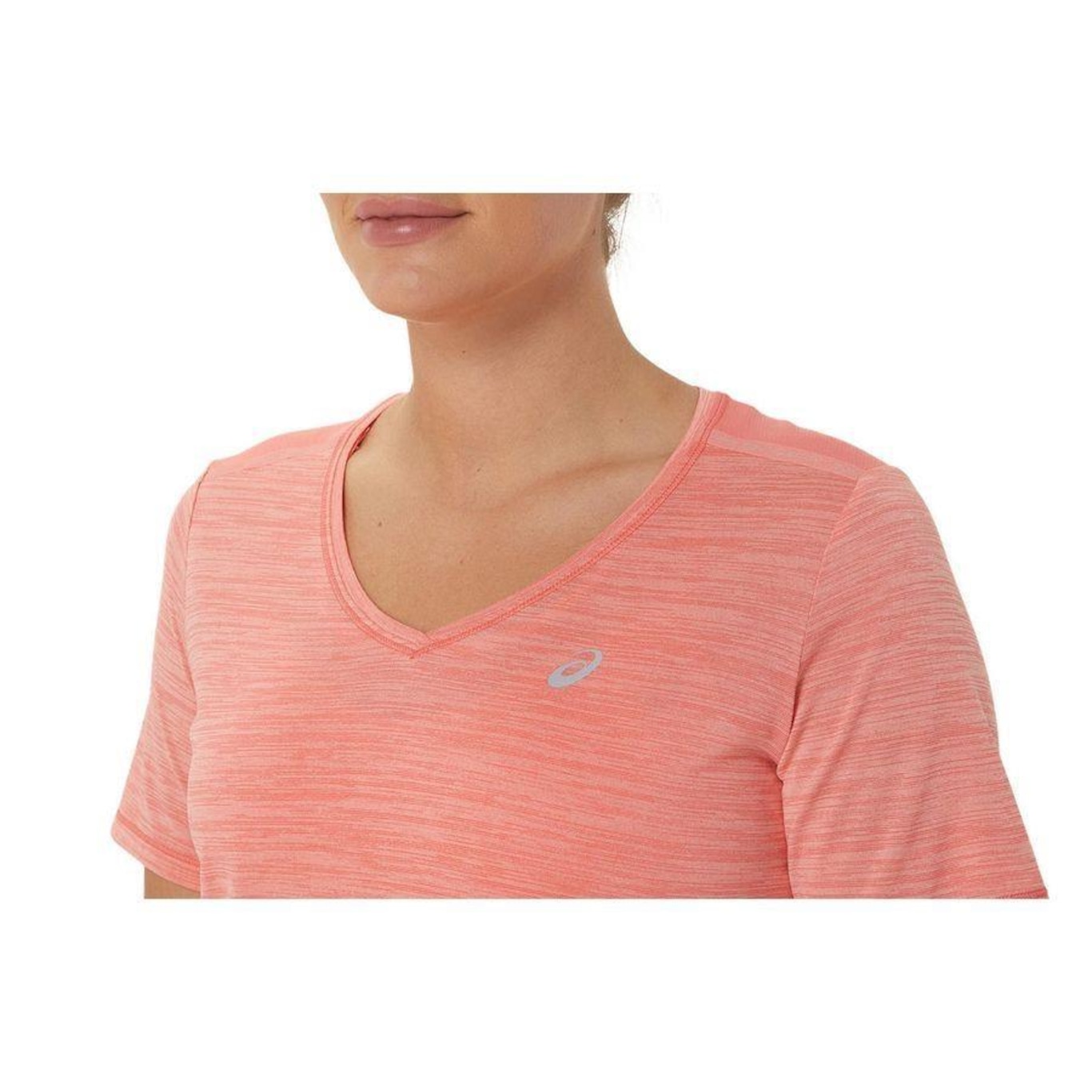 Camiseta Asics Race V-Neck - Feminina - Foto 4