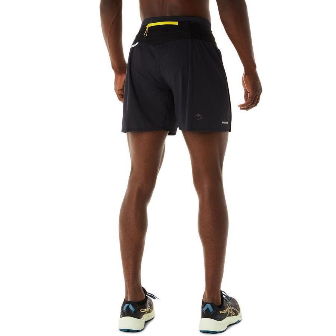 Shorts Asics Fujitrail - Masculino - Foto 2