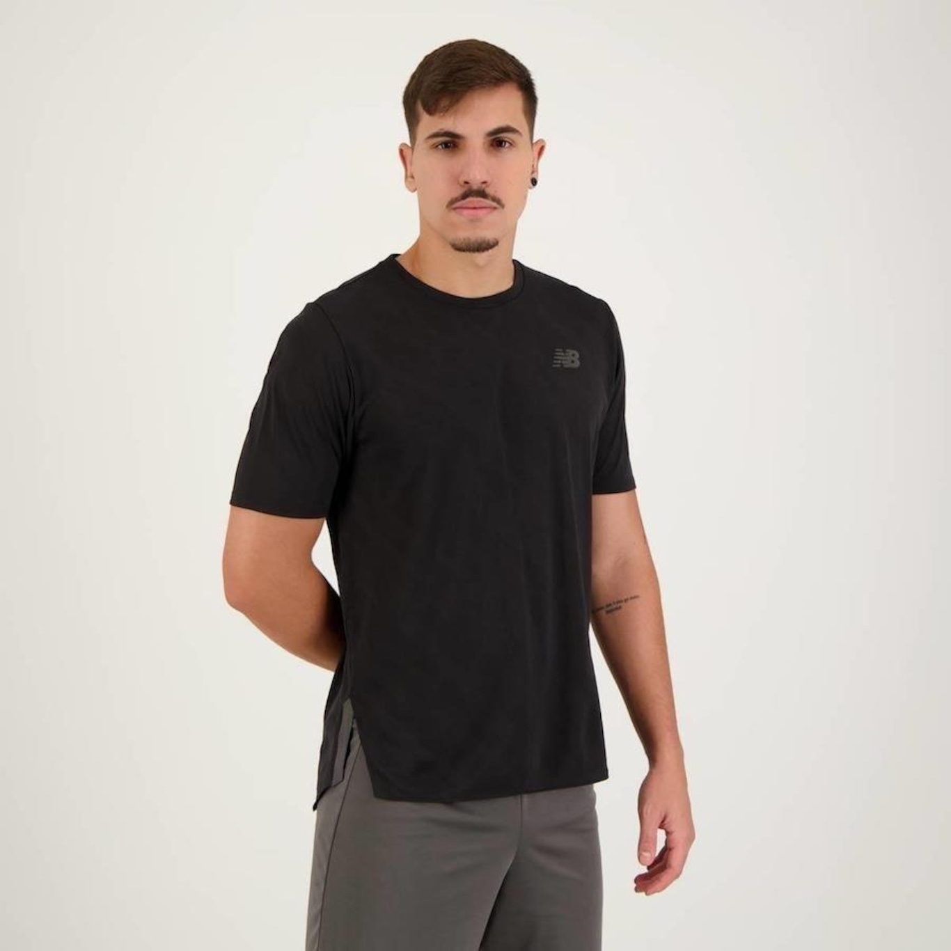 Camiseta New Balance Q Speed Jacquard - Masculina - Foto 1