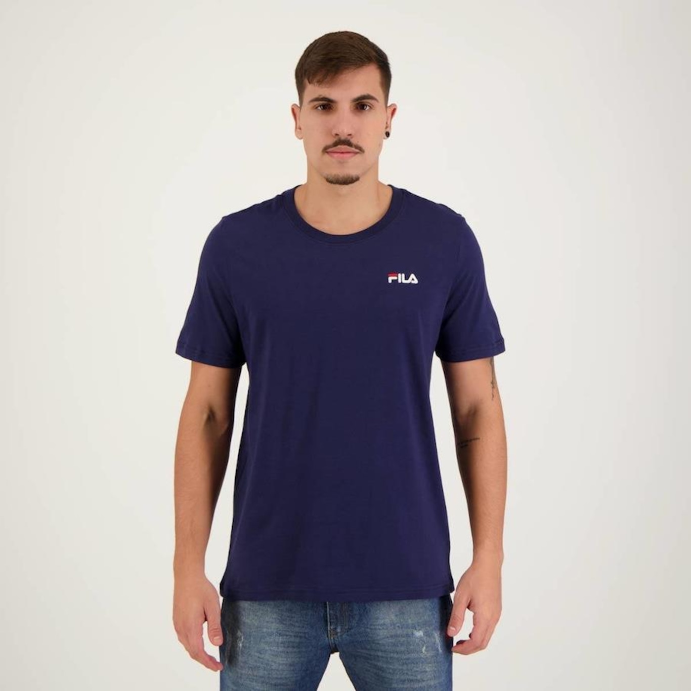 Camiseta Fila Classic Logo - Masculina - Foto 1