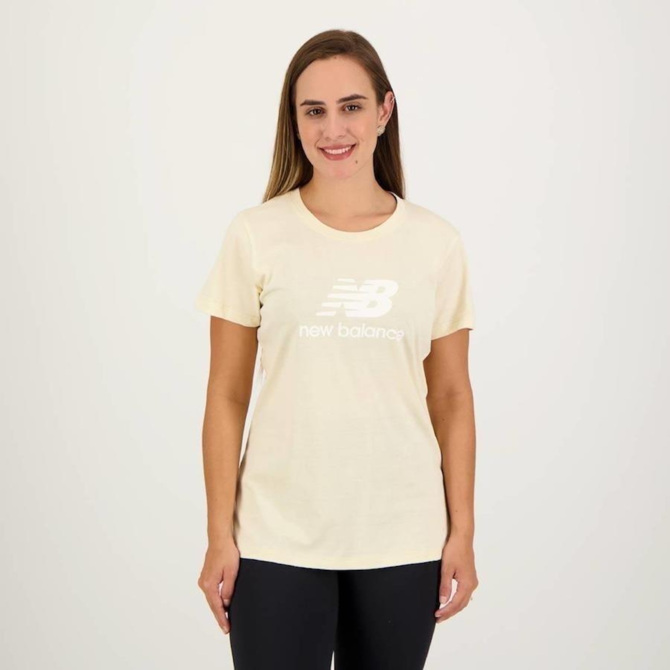 Camiseta New Balance Essentials Basic - Feminina - Foto 2