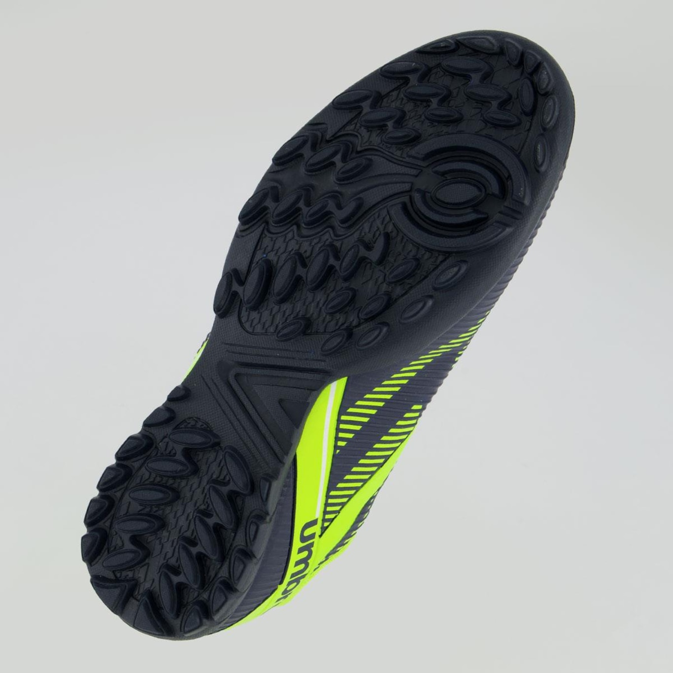 Chuteira Society Umbro Stride - Adulto - Foto 5