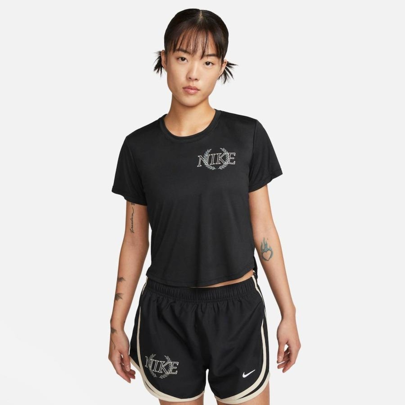 Camiseta Nike One Dri-Fit Ss Feminina - Cinza - Bayard Esportes