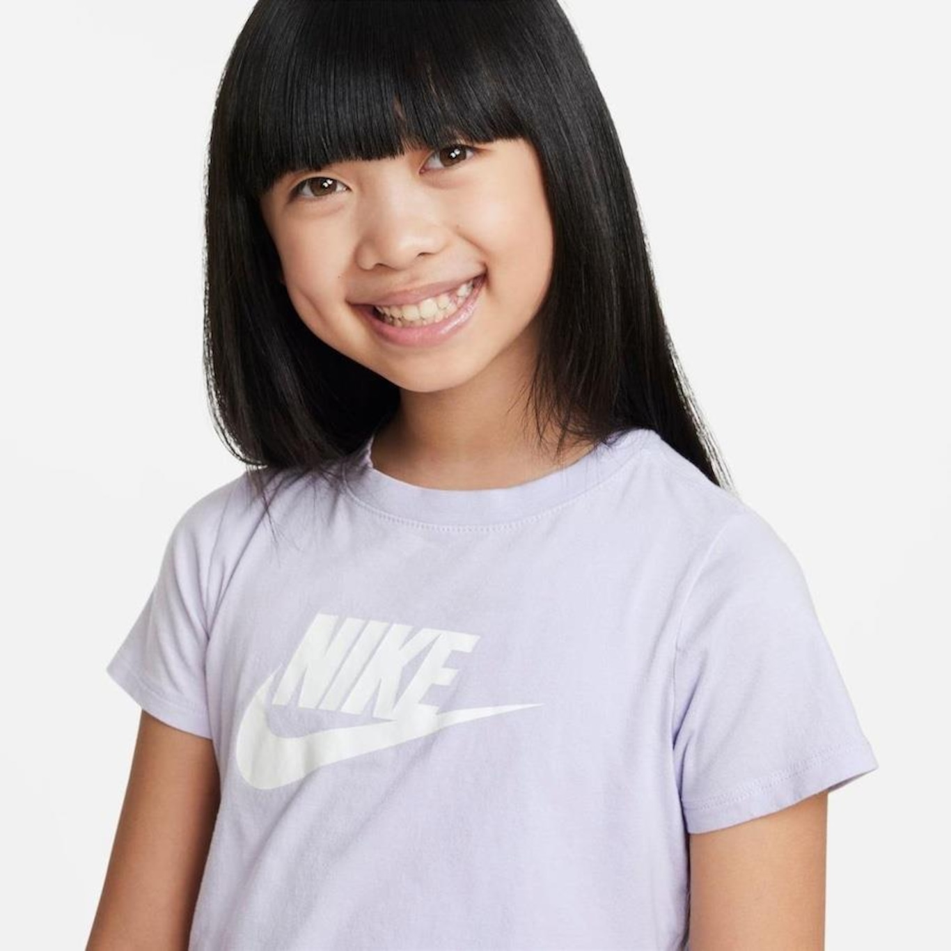 Camiseta Nike Sportswear Crop Futura - Infantil - Foto 3