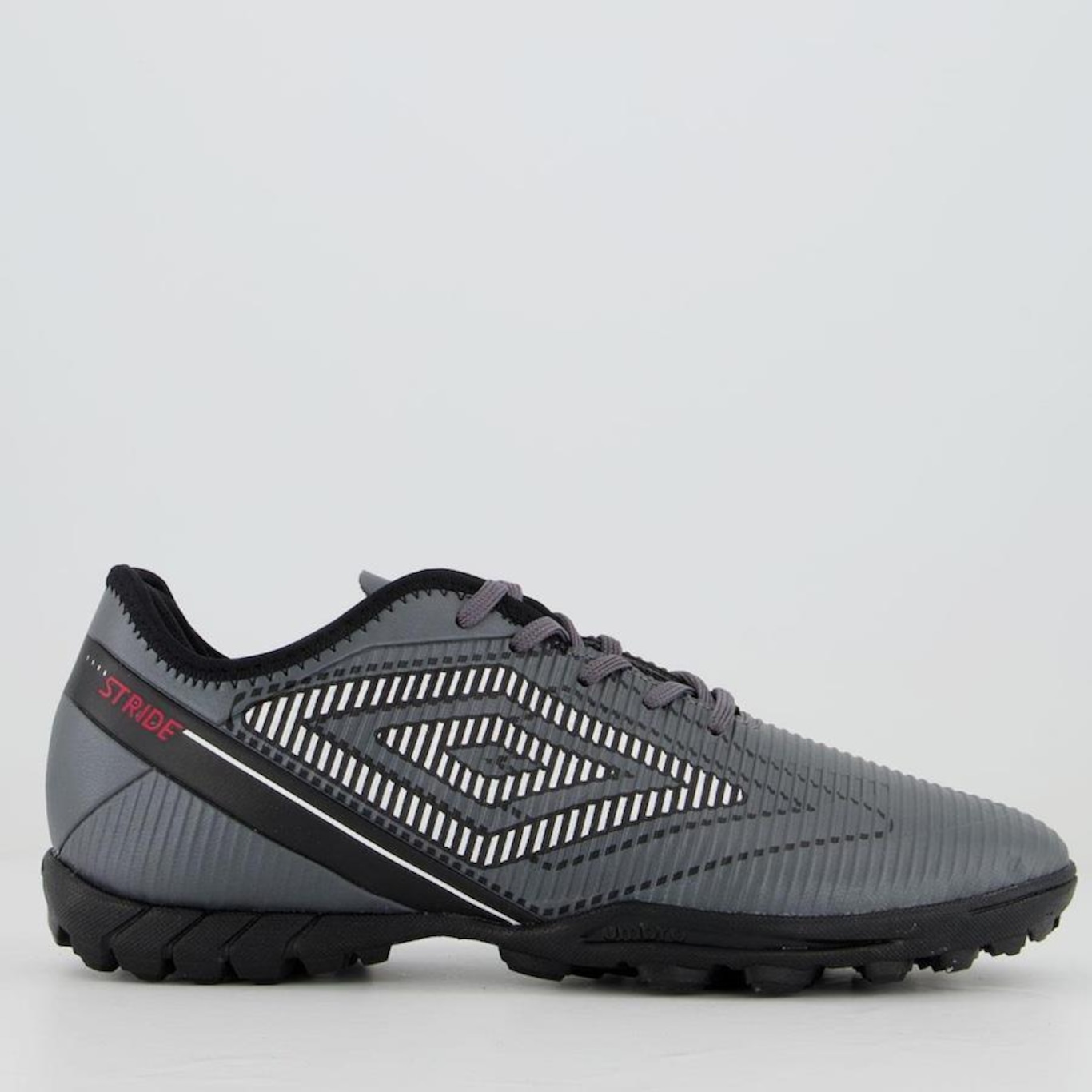 Chuteira Society Umbro Stride - Adulto - Foto 1