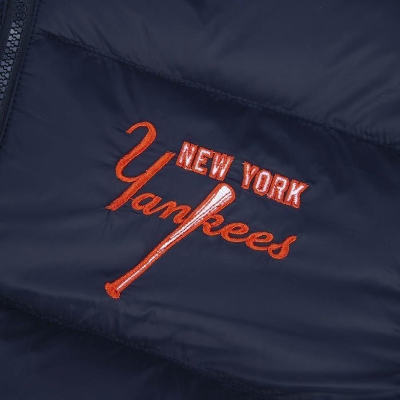 Jaqueta Puffer com Capuz New Era MLB New York Yankees Core - Masculina - Foto 3