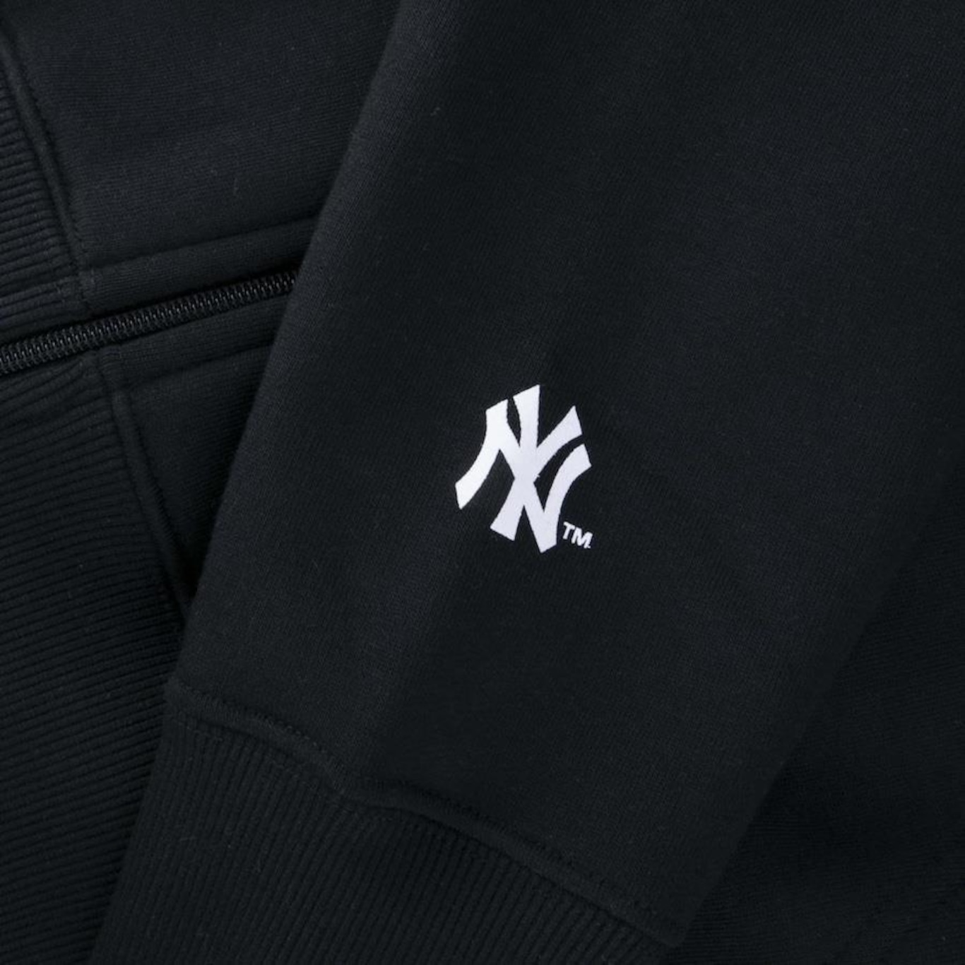 Jaqueta de Moletom com Capuz New Era Canguru MLB New York Yankees Old Culture - Masculina - Foto 4