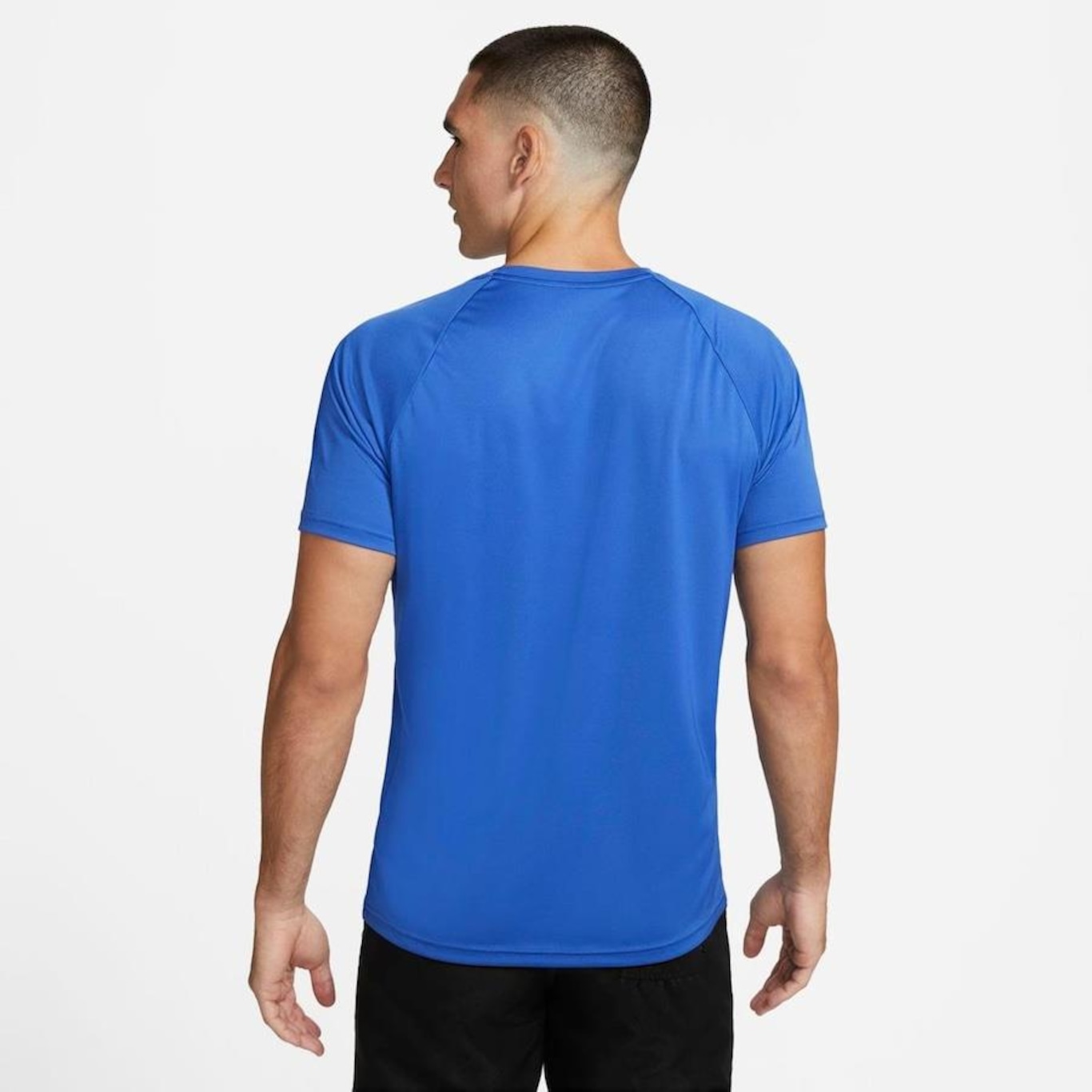 Camiseta Nike Essential Hydro - Masculina - Foto 2