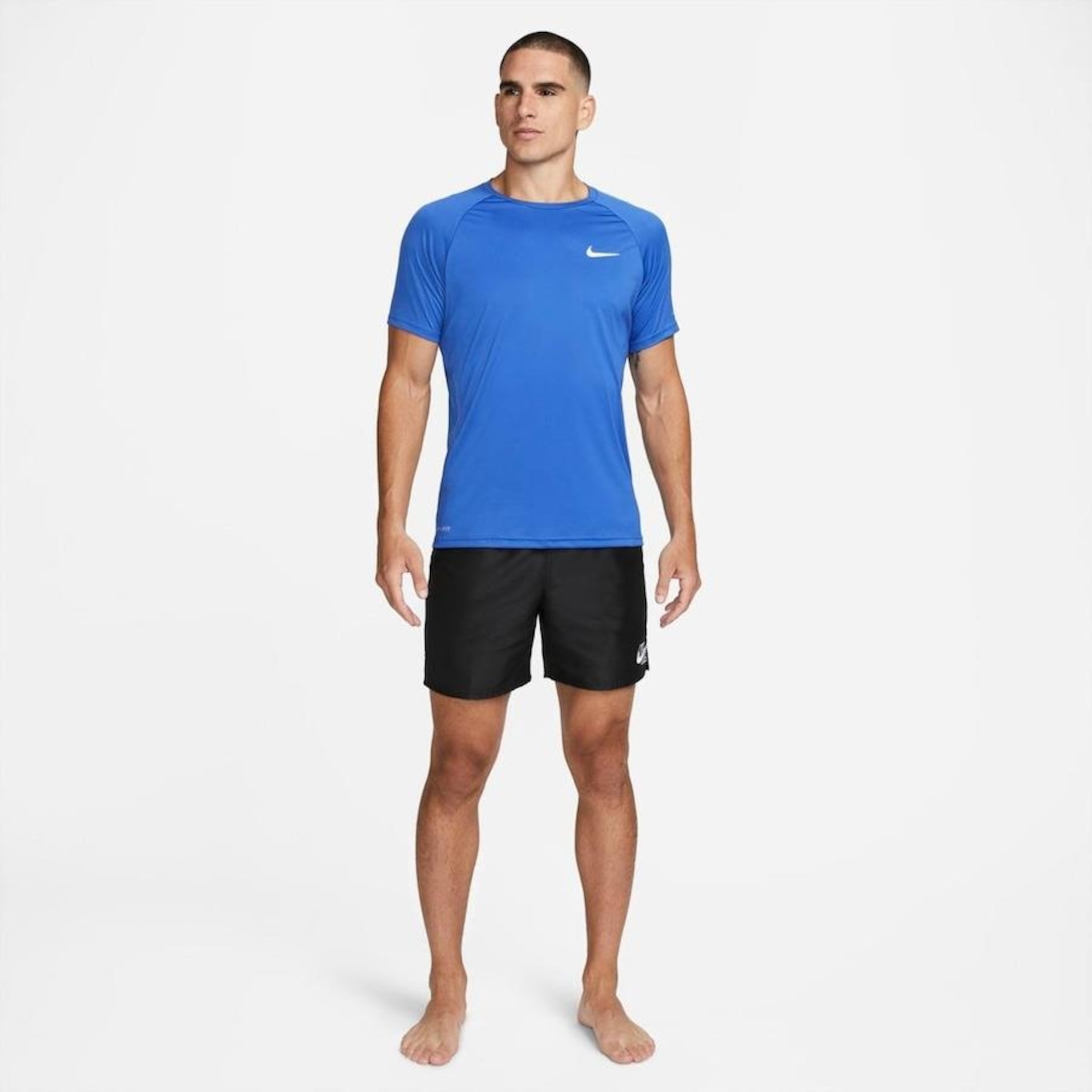 Camiseta Nike Essential Hydro - Masculina - Foto 6