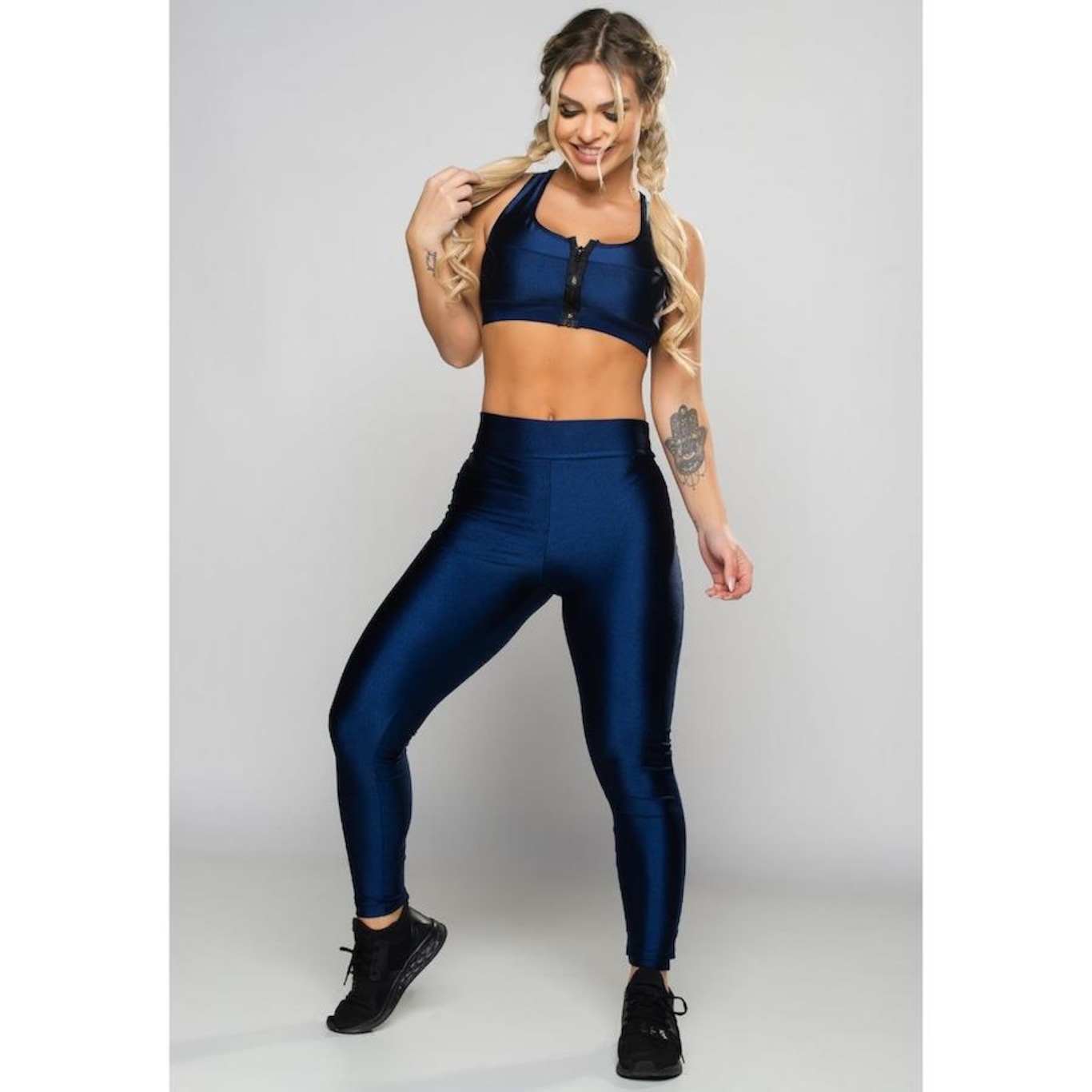 Calça Legging MVB Modas Poliamida Brilhosa Cintura Alta - Feminina - Foto 3