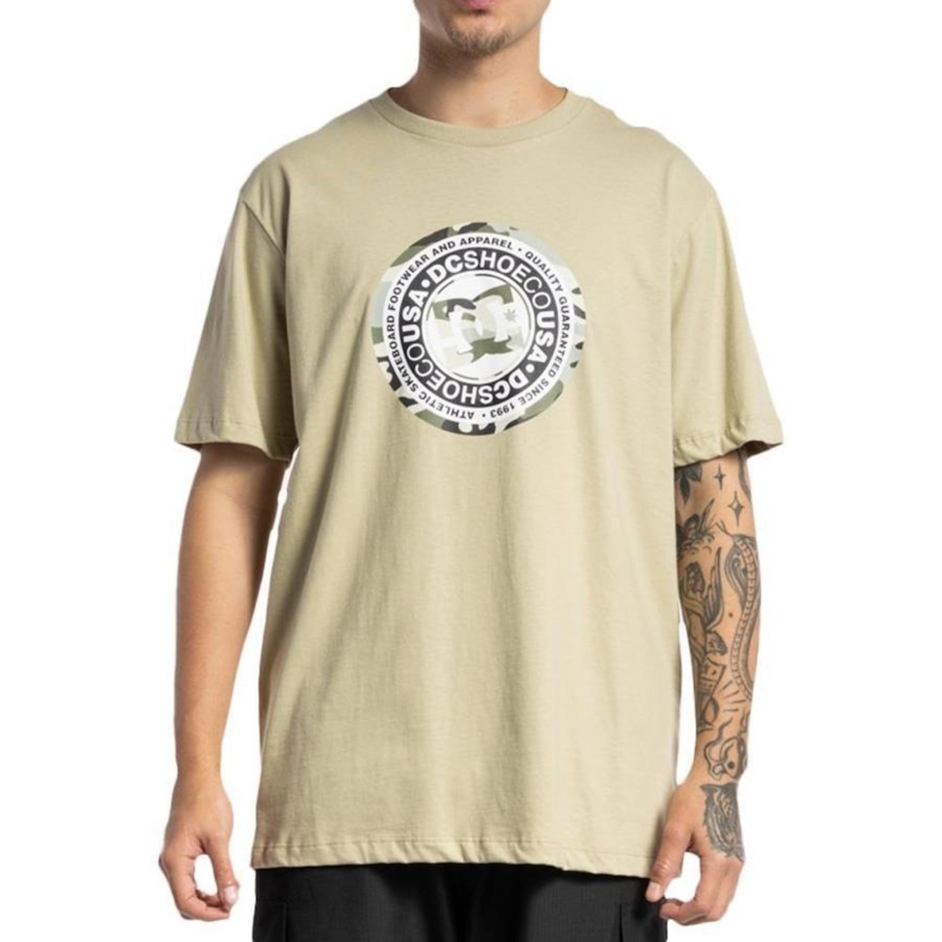 Camiseta DC Shoes Circle Star Camo Fill WT23 - Masculina - Foto 1