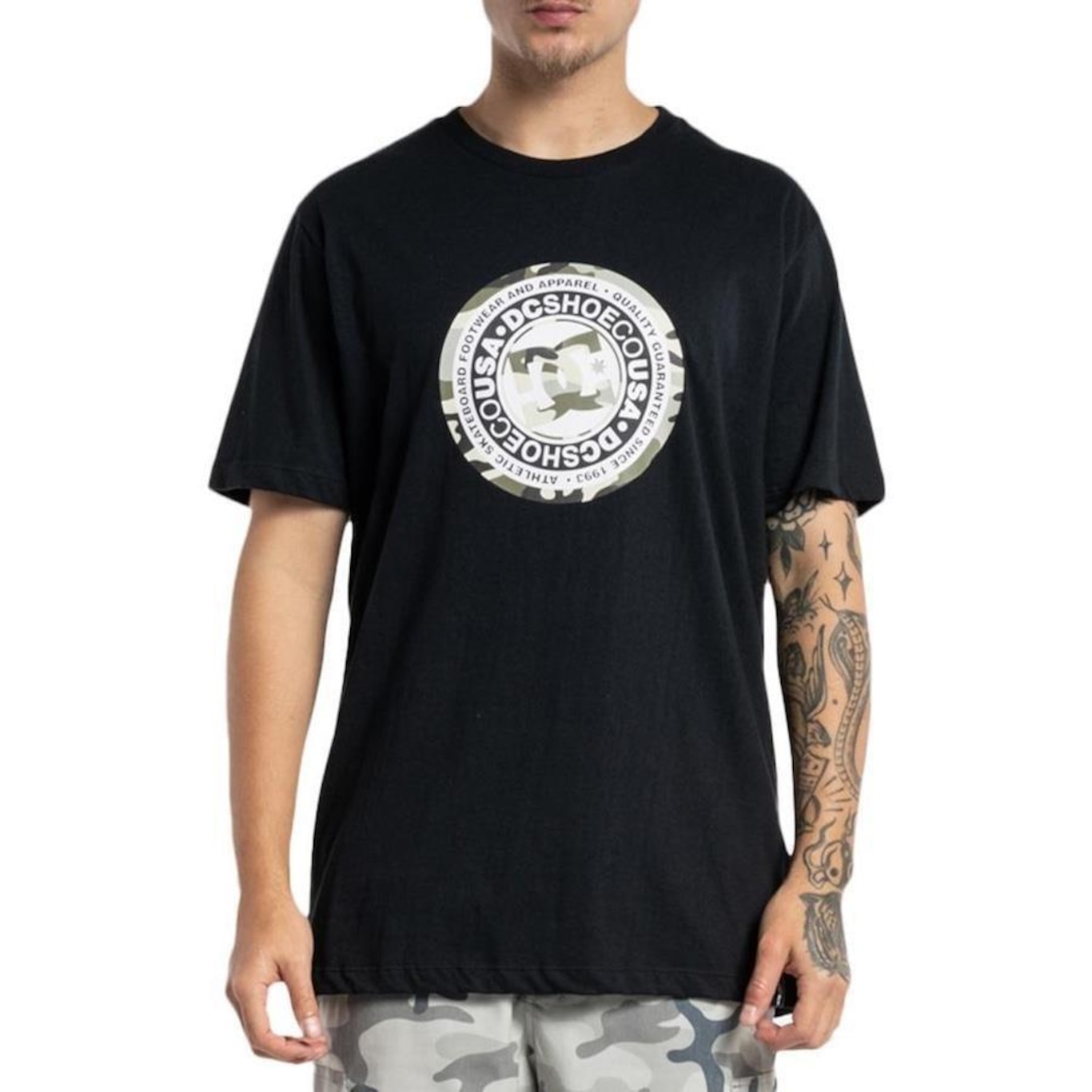 Camiseta DC Shoes Circle Star Camo Fill WT23 - Masculina - Foto 1