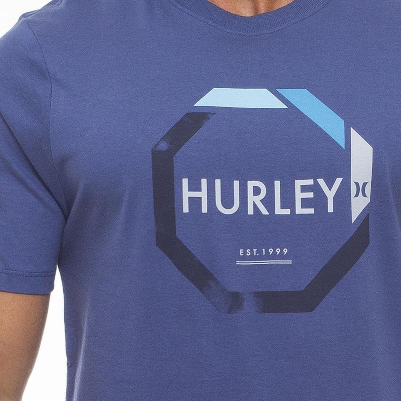 Camiseta Hurley Metric - Masculina - Foto 2