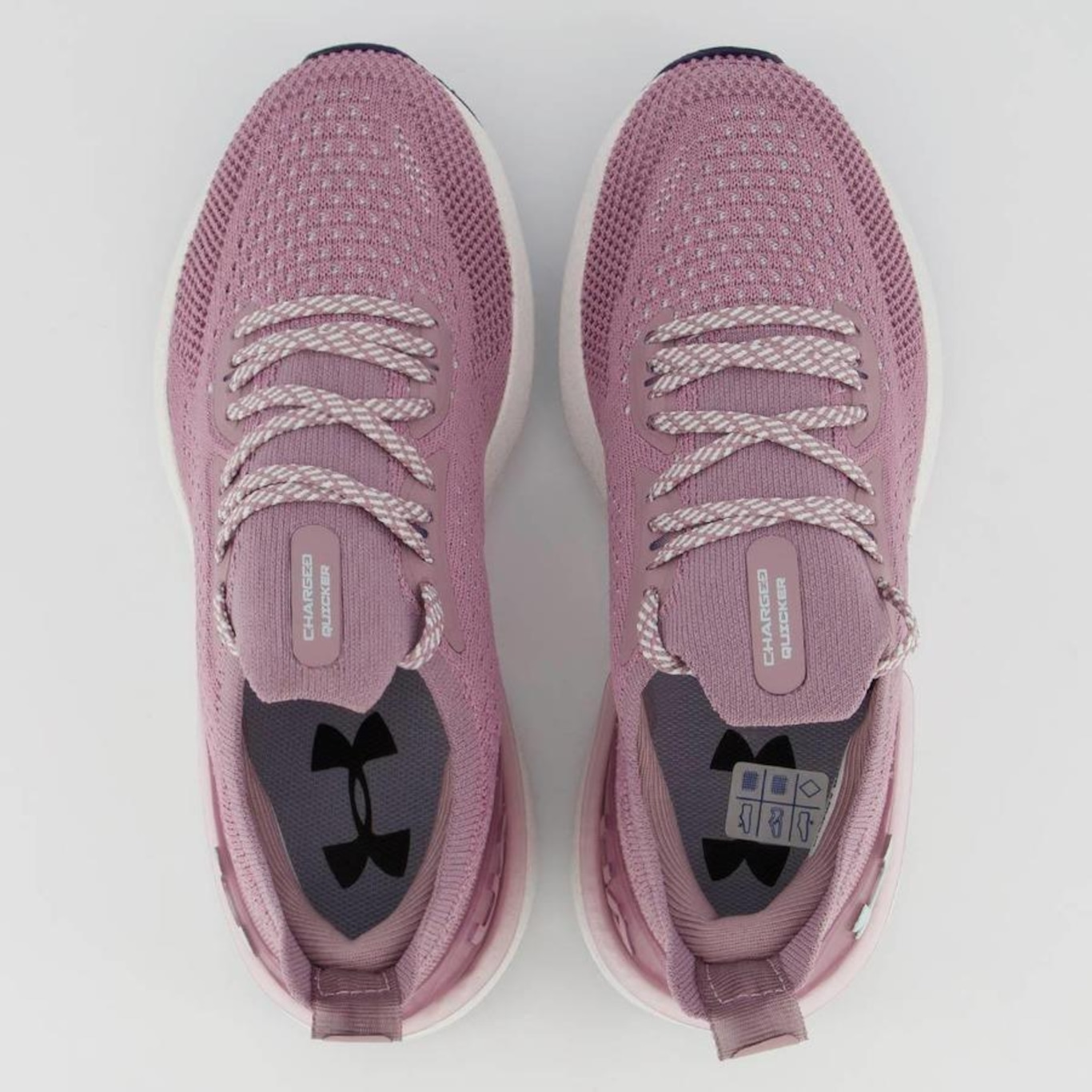 Tênis Under Armour Charged Quicker - Feminino - Foto 4