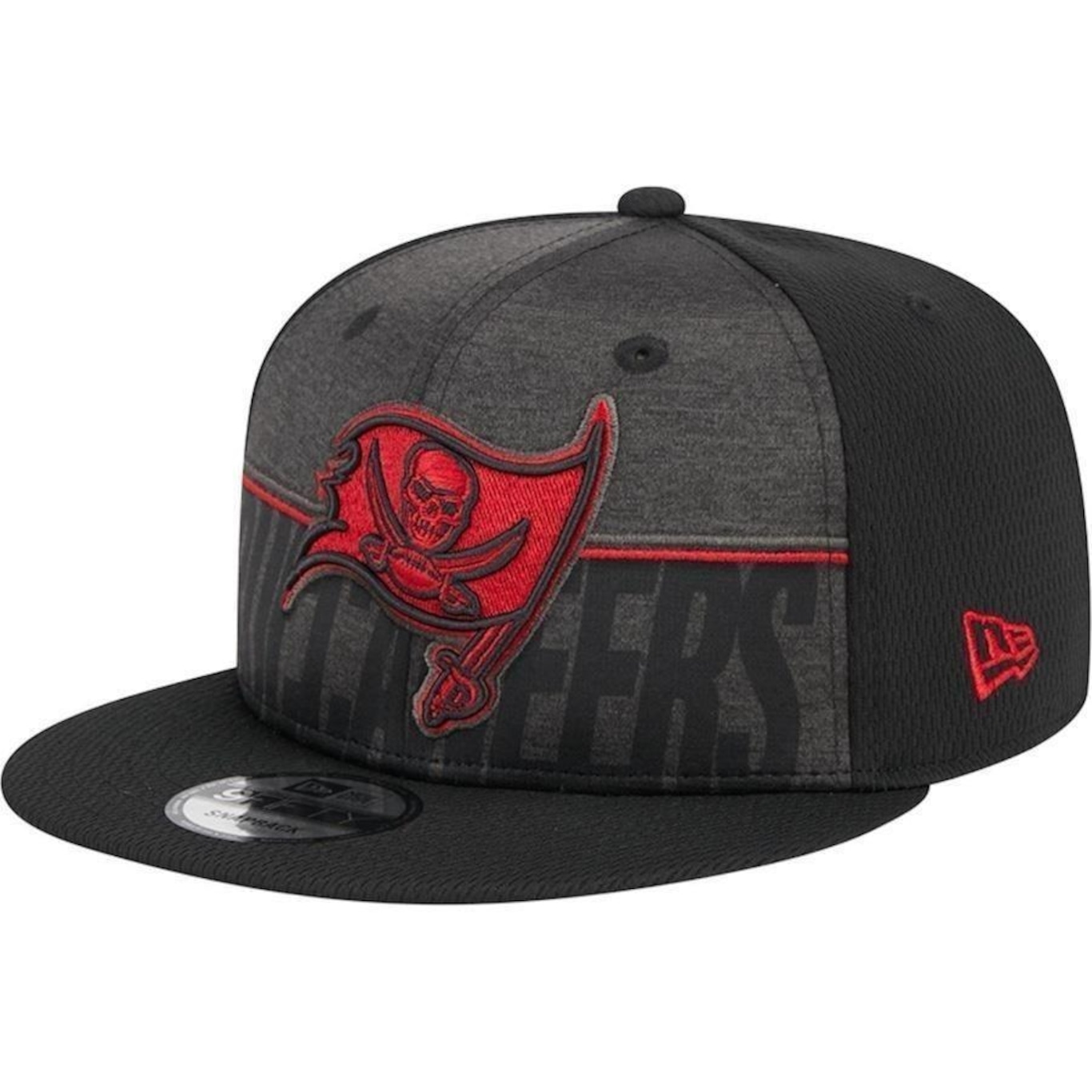 BONÉ ABA RETA NEW ERA 9FIFTY TAMPA BAY BUCCANEERS NFL TRAINING 23 - SNAPBACK - ADULTO - Foto 4