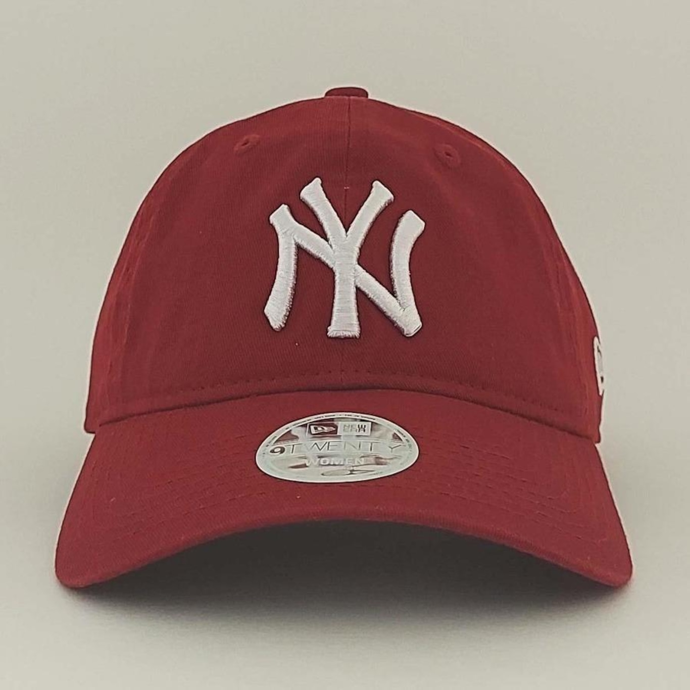 Boné Aba Curva New Era 9Twenty New York Yankees - Strapback - Feminino - Foto 3