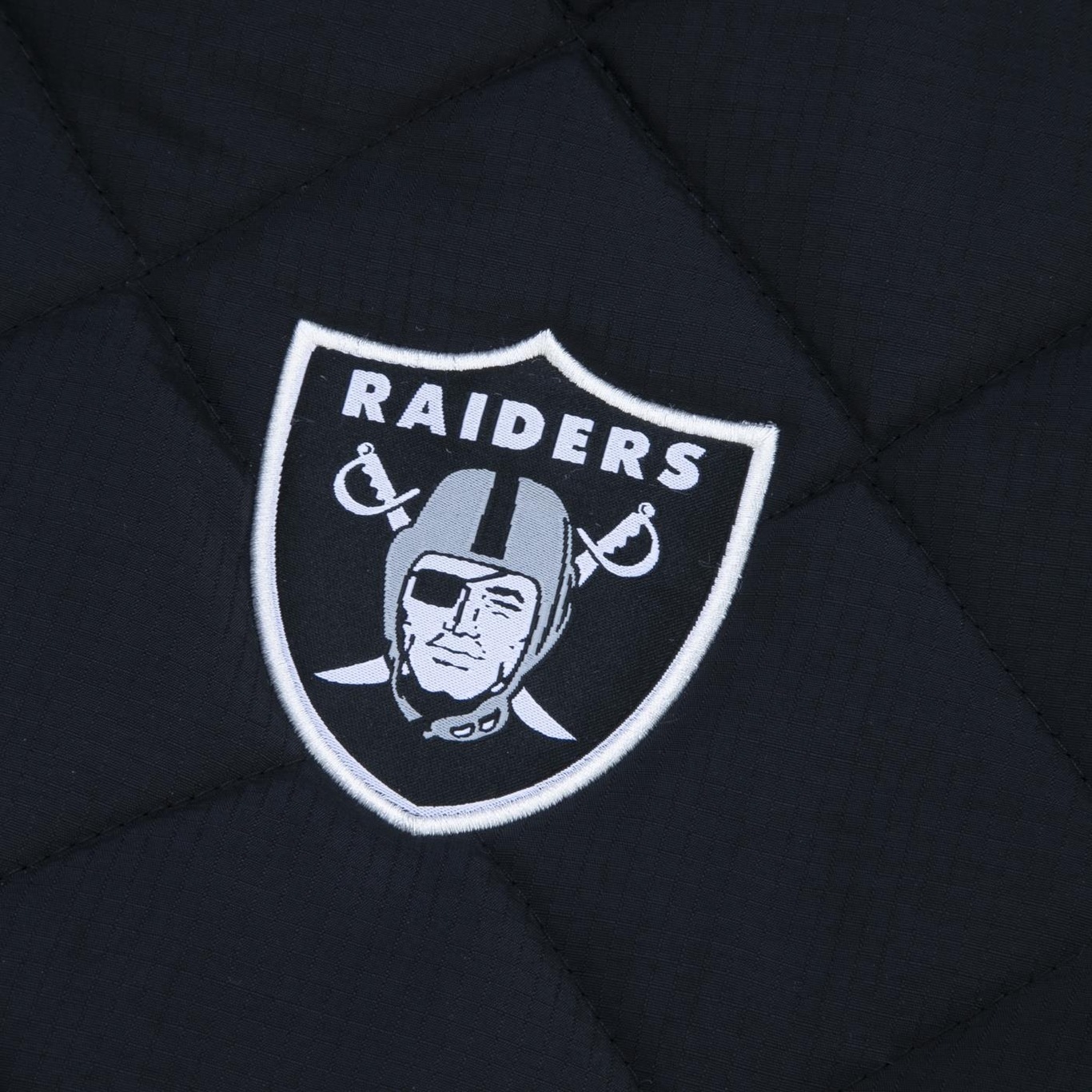 Jaqueta com Capuz New Era SKI STYLE NFL LAS VEGAS RAIDERS MODERN CLASSIC - Masculina - Foto 3