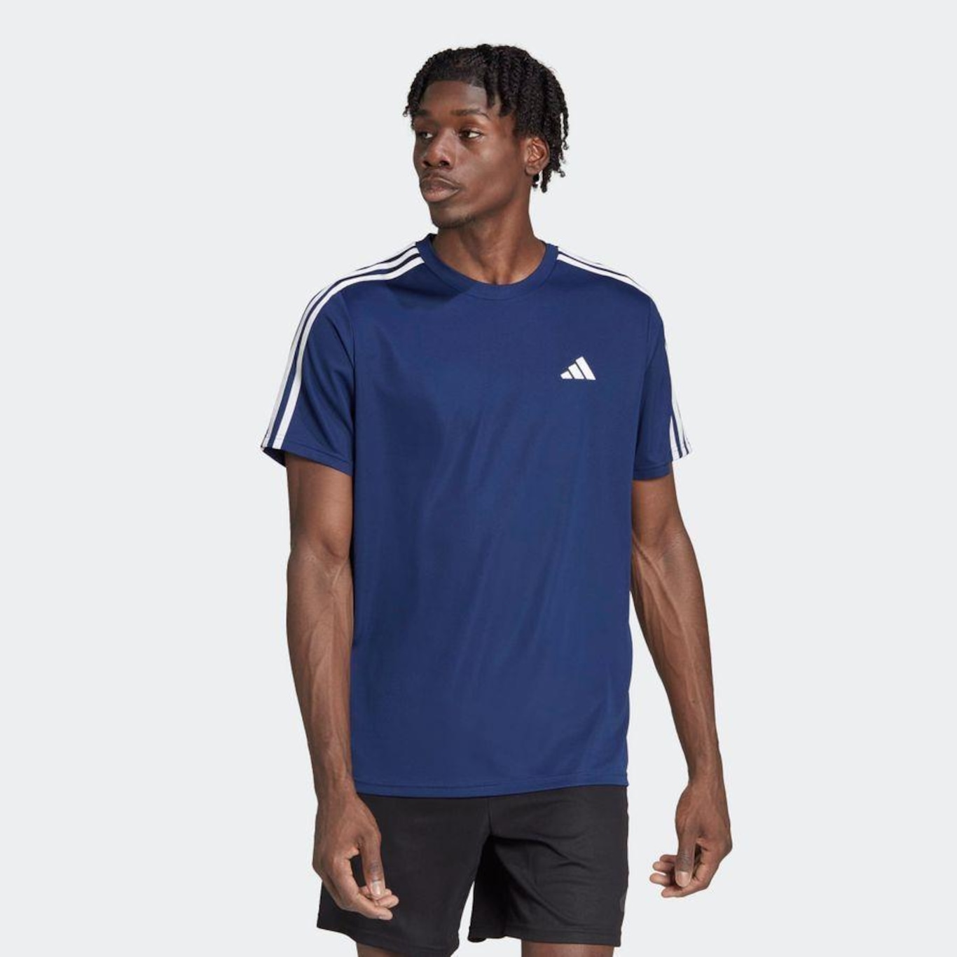 Camiseta adidas Train Essentials 3-Stripes - Masculina - Foto 4