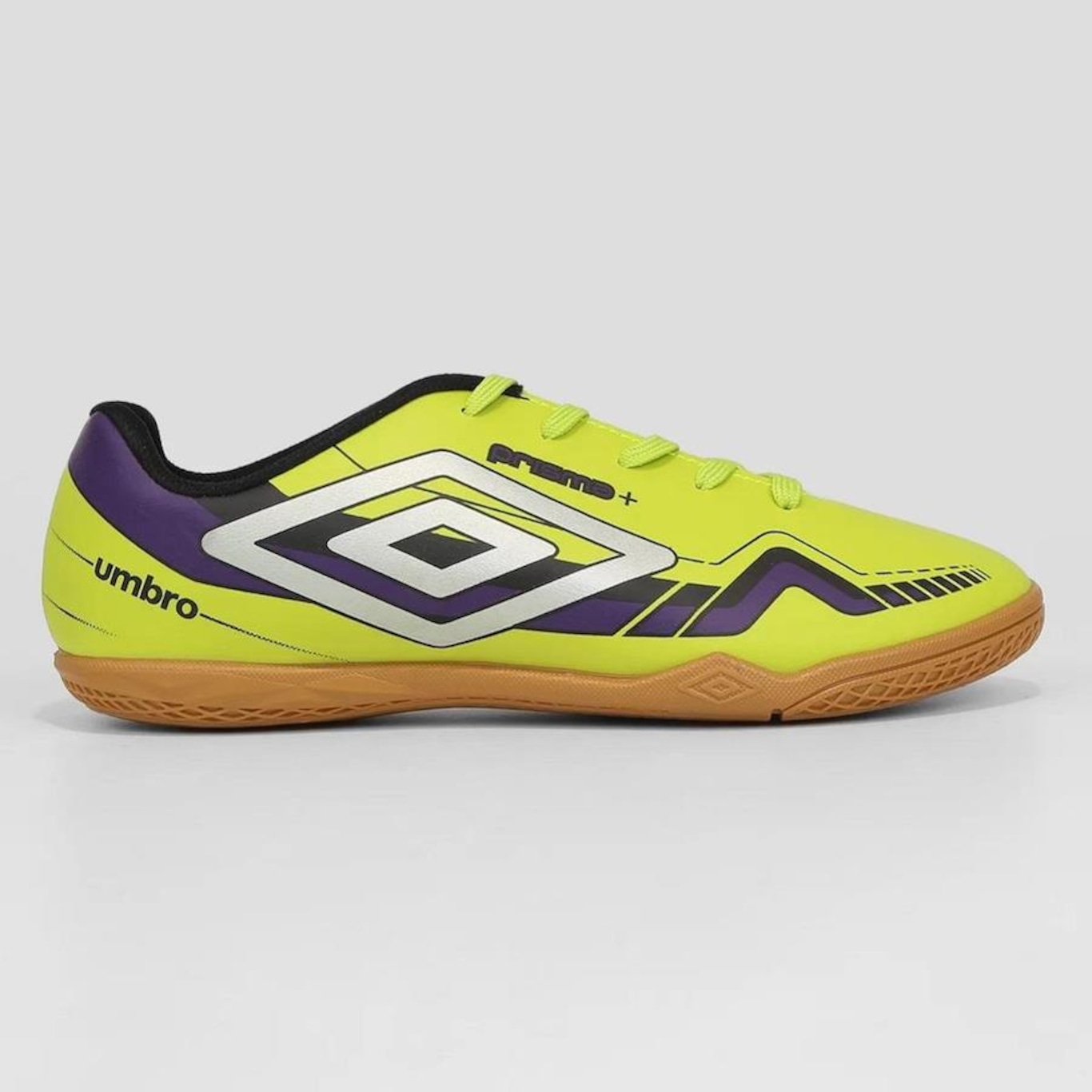 Chuteira Futsal Umbro Prisma+ - Adulto - Foto 1