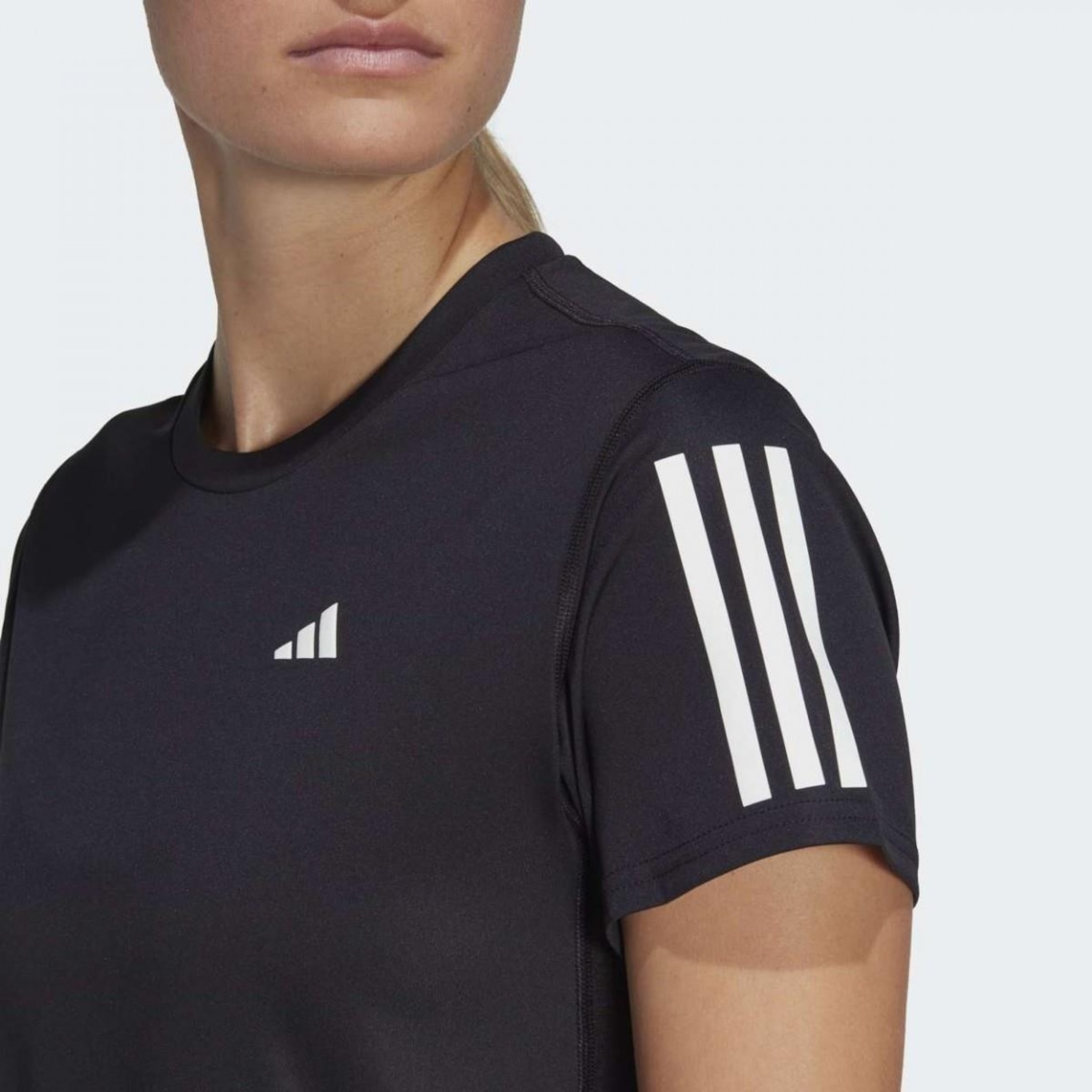 Camiseta adidas Own The Run - Feminina - Foto 5