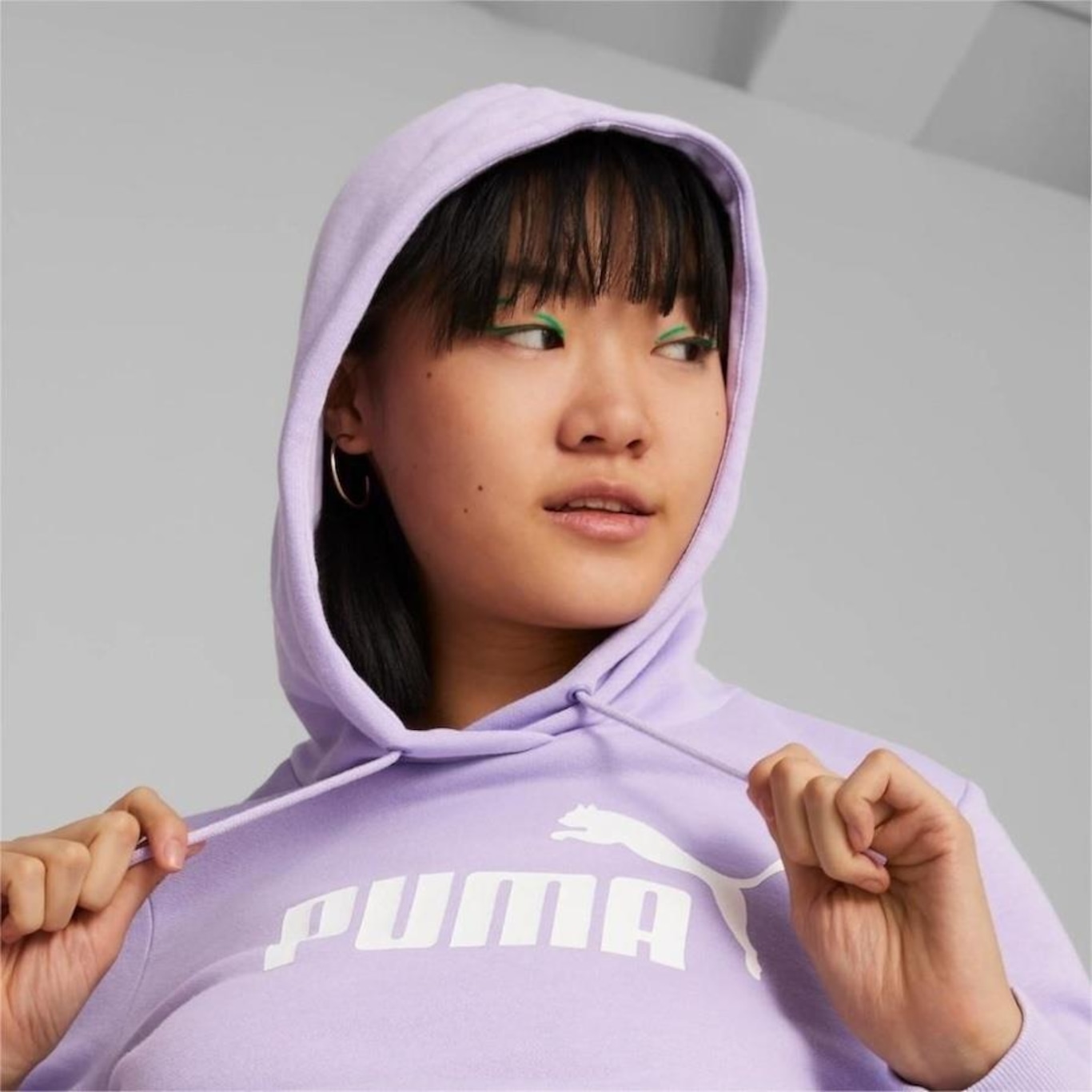 Blusão de Moletom com Capuz Puma Essentials Logo Hoodie Fleece - Feminino - Foto 4